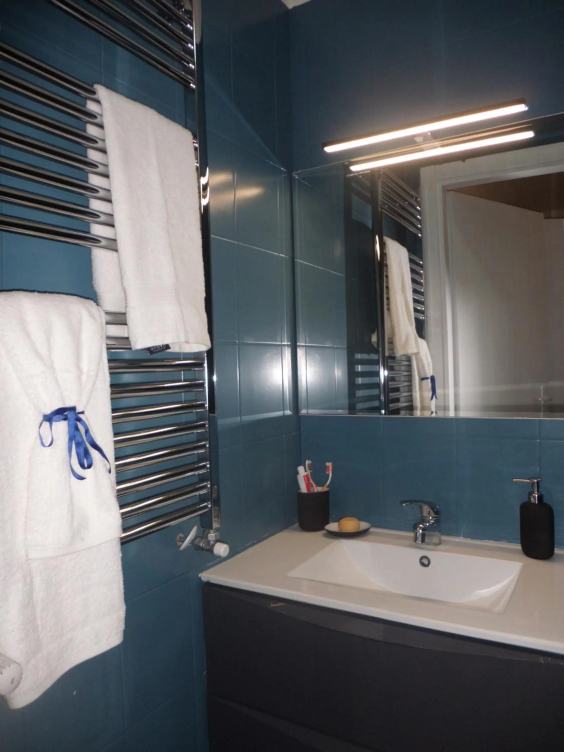 Bathroom in Oasi Madre della Pace