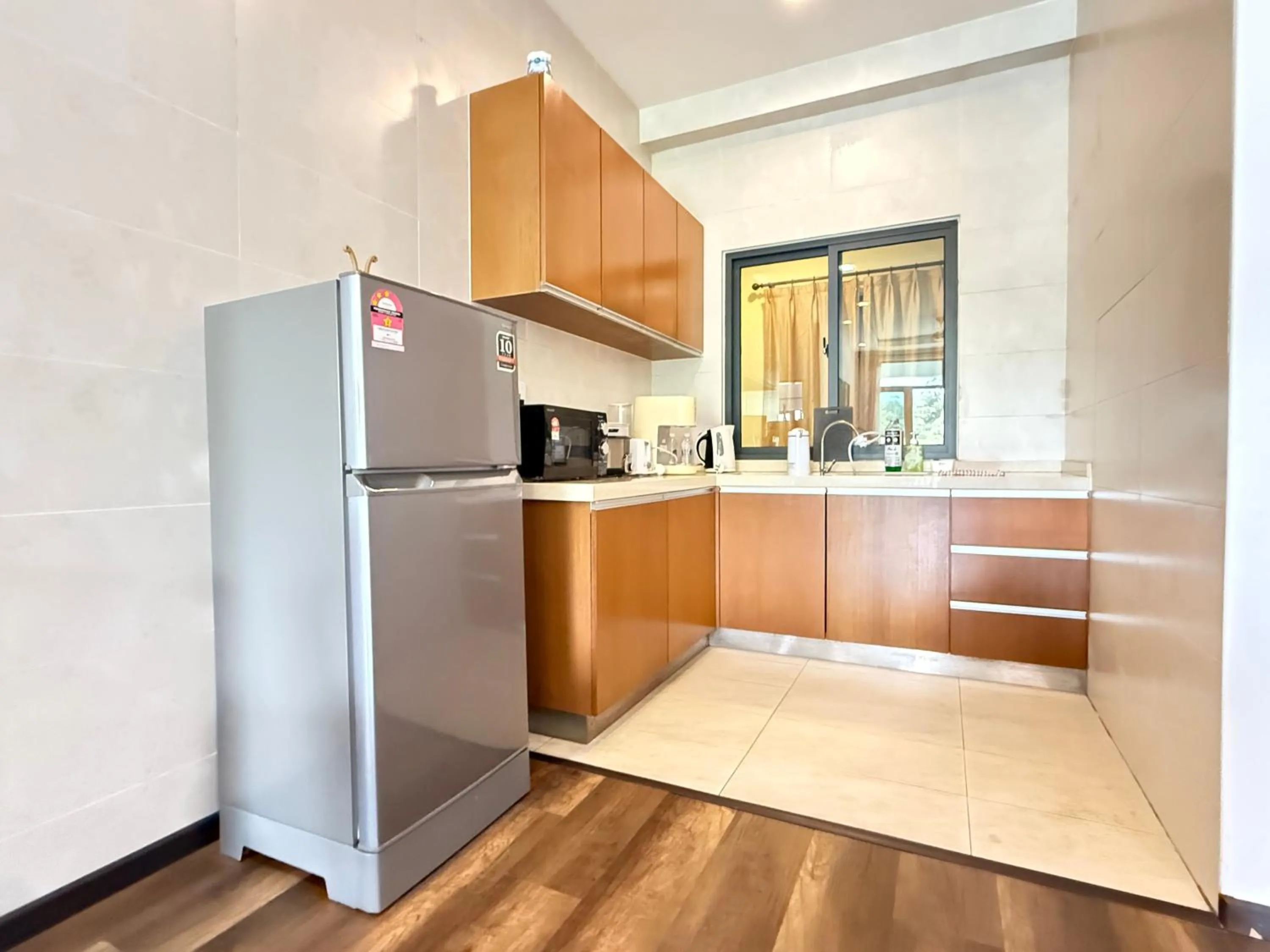 Kitchen or kitchenette in Nova Mountain n Sunrise view Hilltop Hotel Apartment in Cameron Highlands