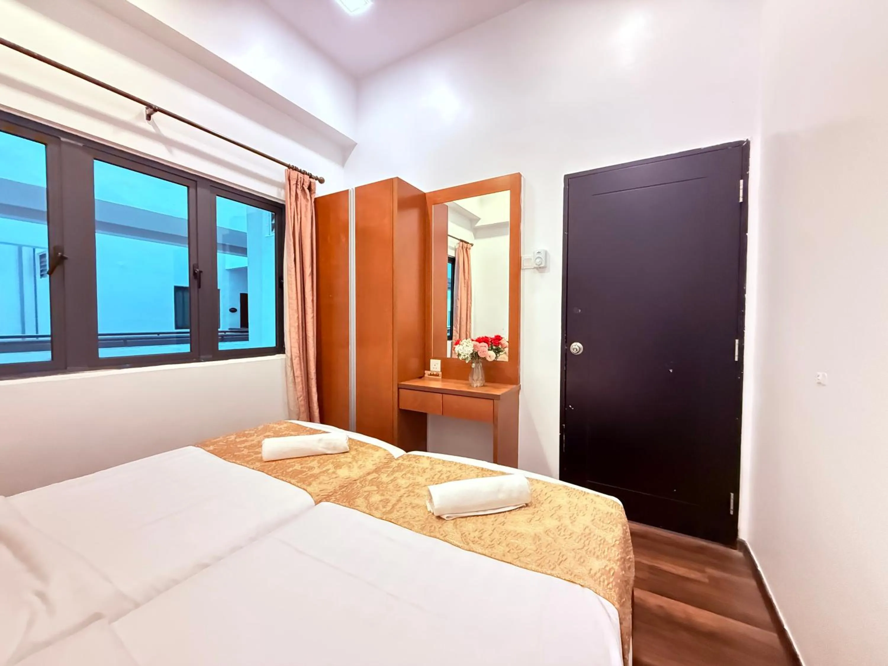 Bedroom, Bed in Nova Mountain n Sunrise view Hilltop Hotel Apartment in Cameron Highlands