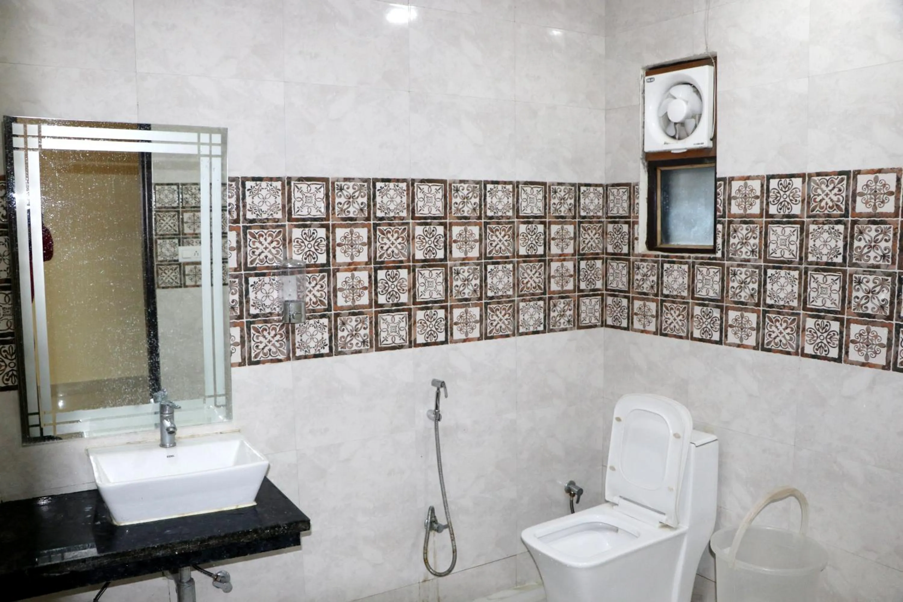 Bathroom in Hotel Blue Pine