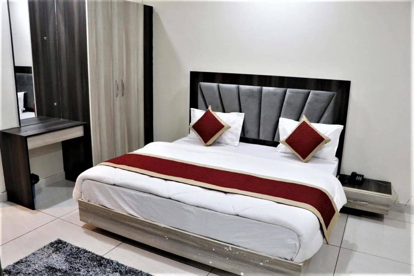 Bed in Hotel Blue Pine