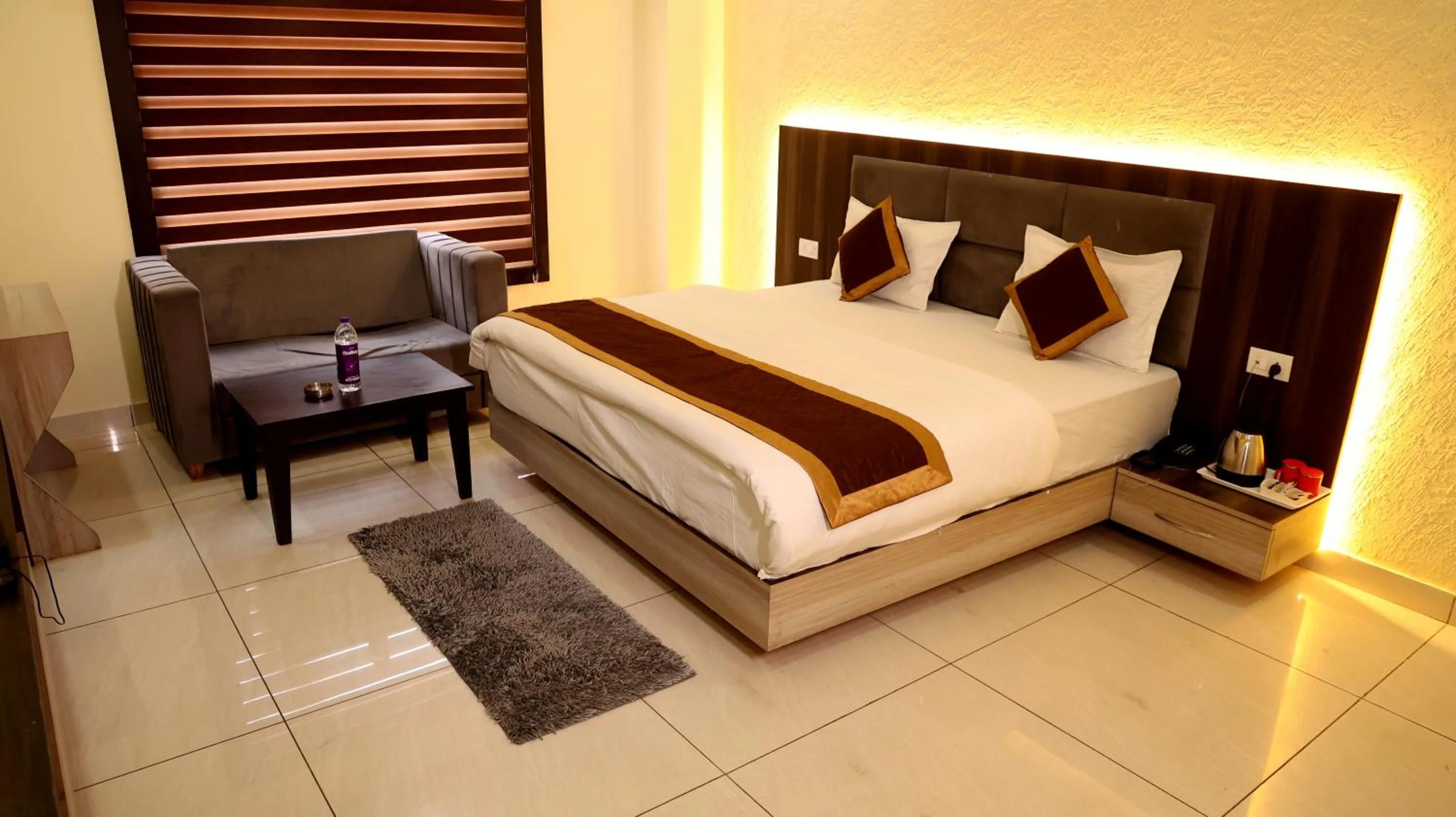 Bed in Hotel Blue Pine