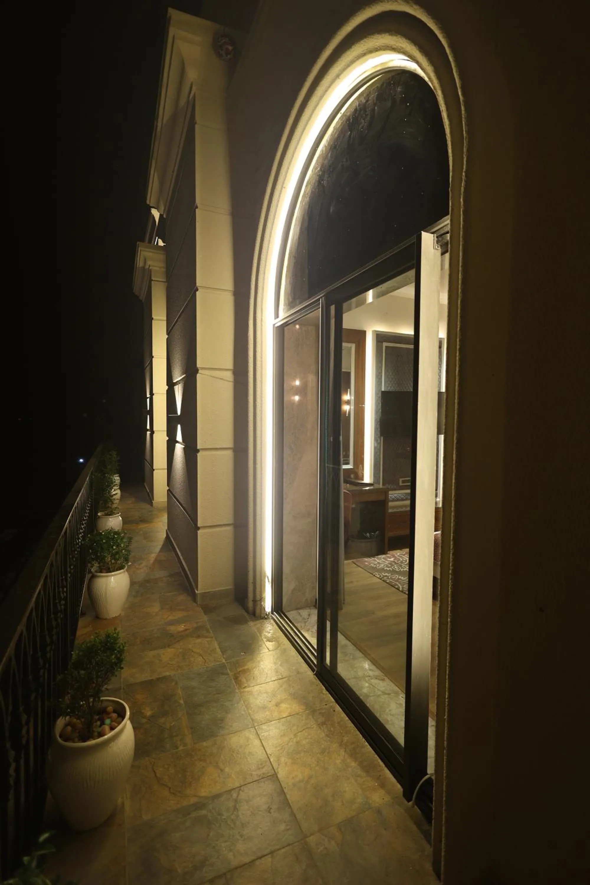 Night in The Ramayana Hotel, Ayodhya