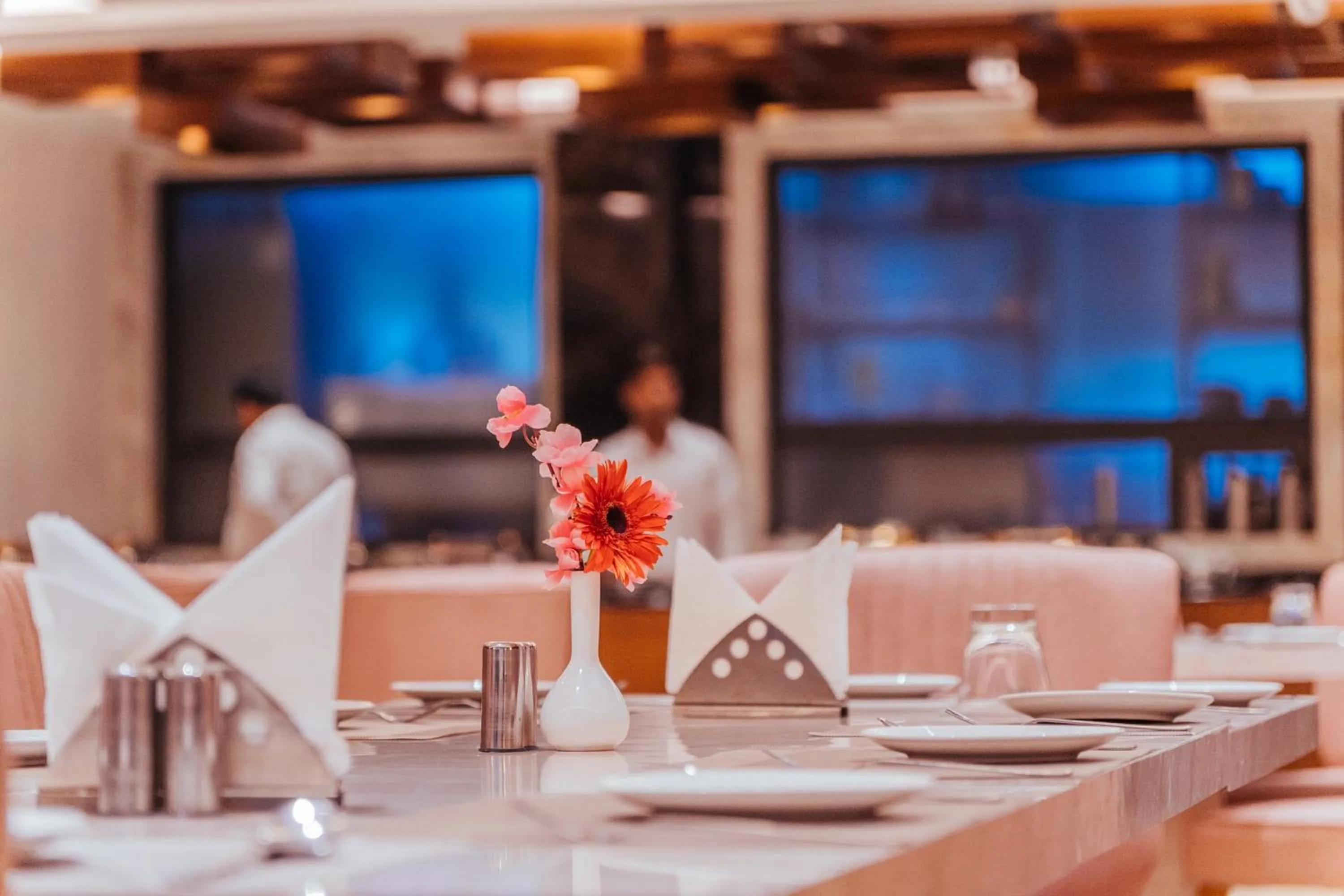 Restaurant/places to eat in The Ramayana Hotel, Ayodhya