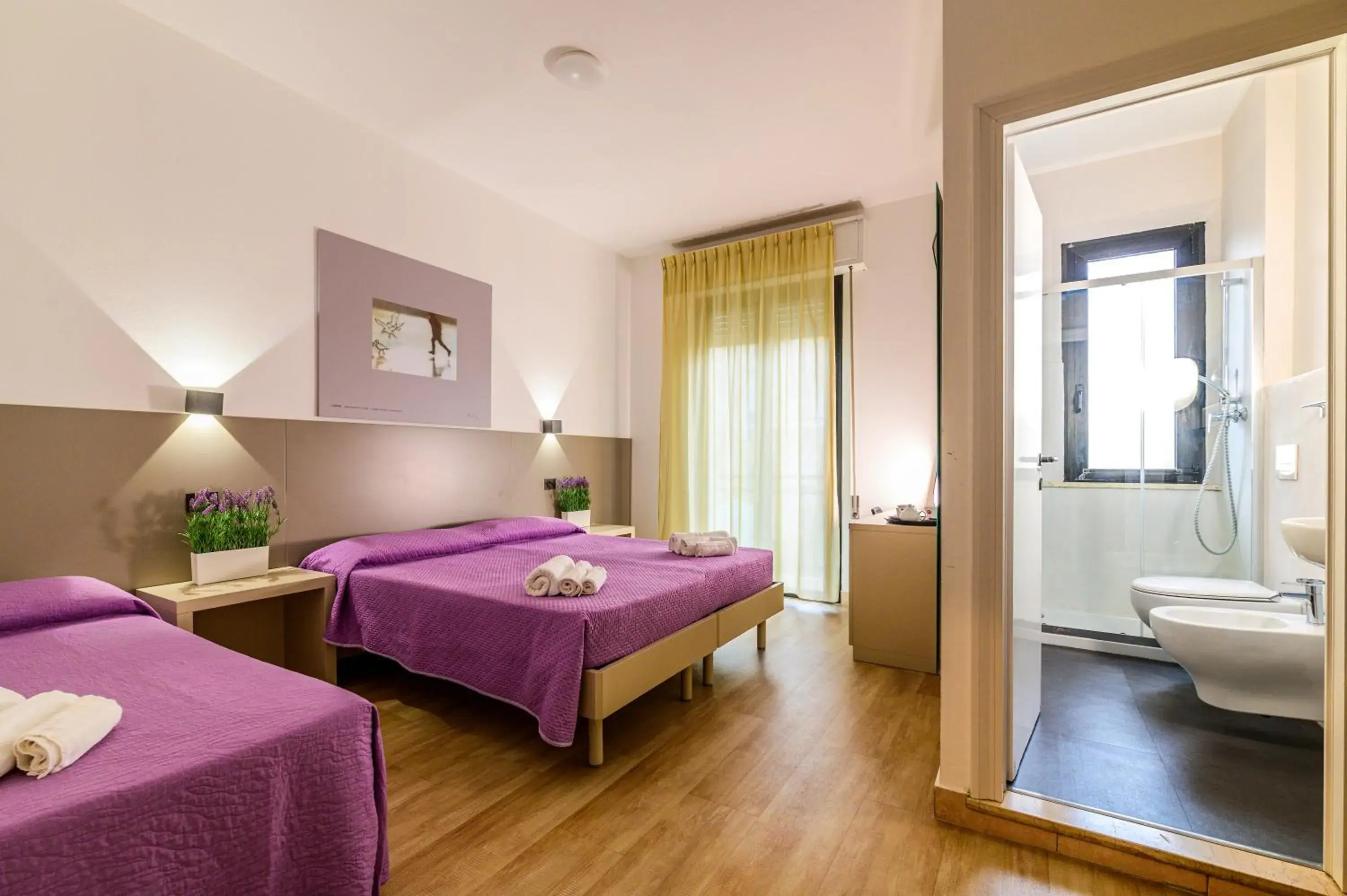 Triple Room in Vinsea Hotel Triple Room in Vinsea Hotel