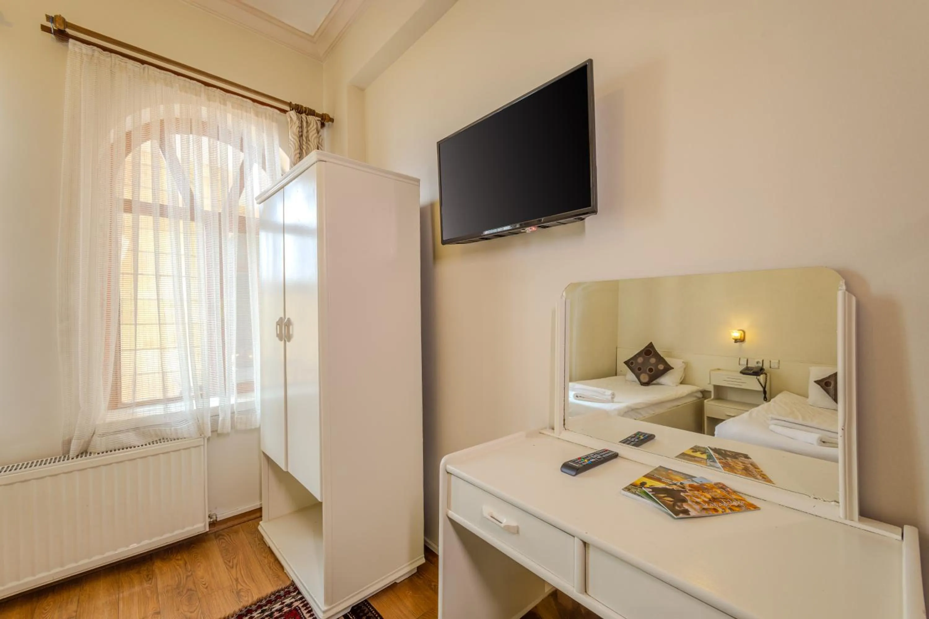 TV and multimedia in Akuzun Stone Hotel