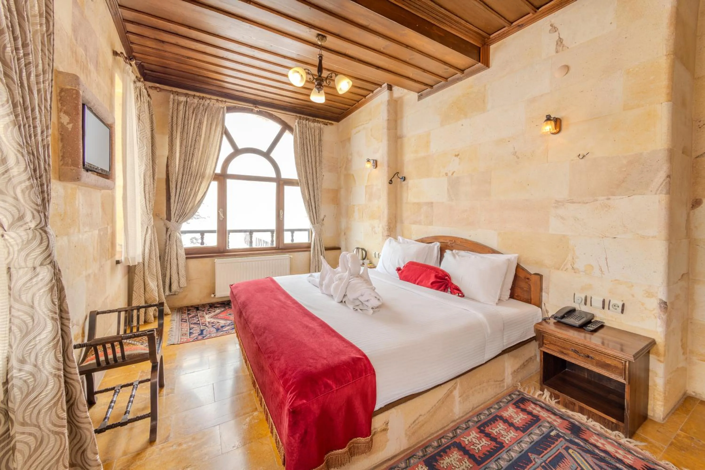Bedroom in Akuzun Stone Hotel