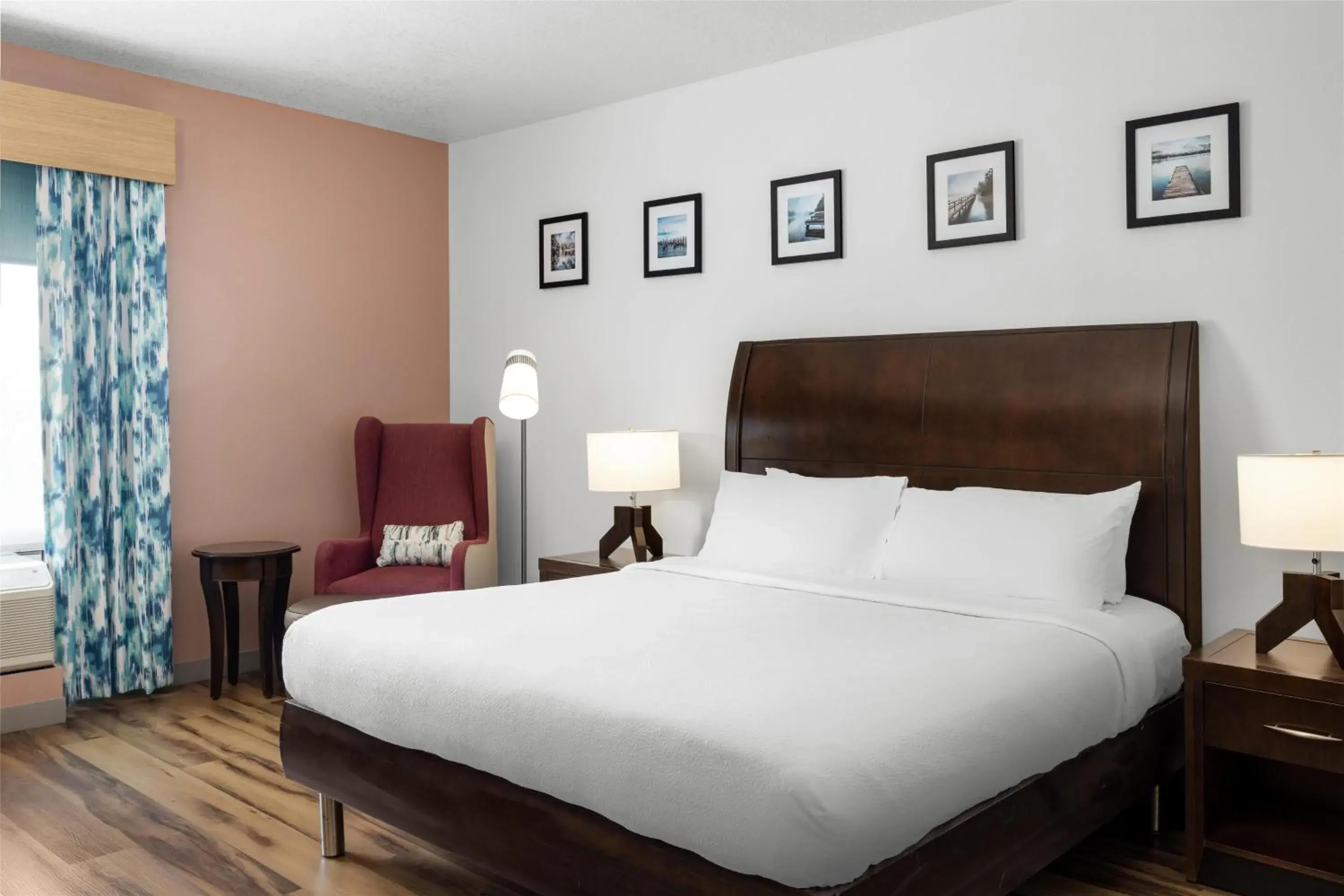 King Room - Hearing Access in Hilton Garden Inn Pascagoula King Room - Hearing Access in Hilton Garden Inn Pascagoula