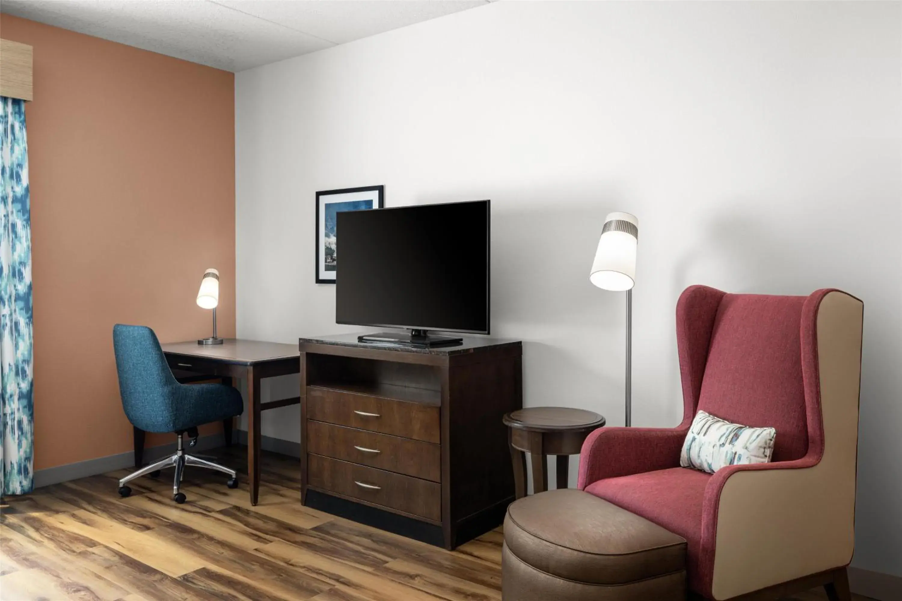 Queen Room with Two Queen Beds in Hilton Garden Inn Pascagoula Queen Room with Two Queen Beds in Hilton Garden Inn Pascagoula