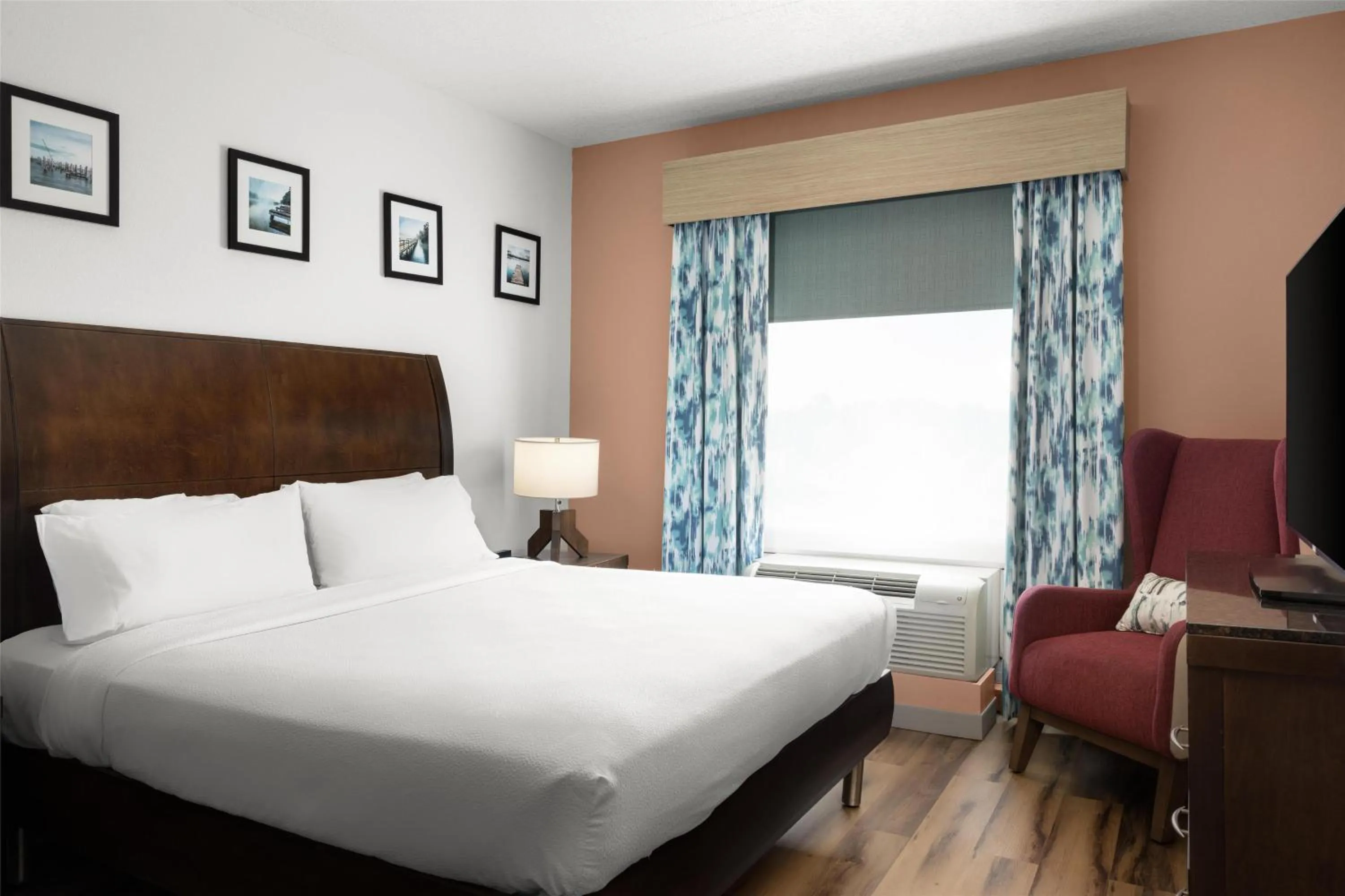 Bed in Hilton Garden Inn Pascagoula