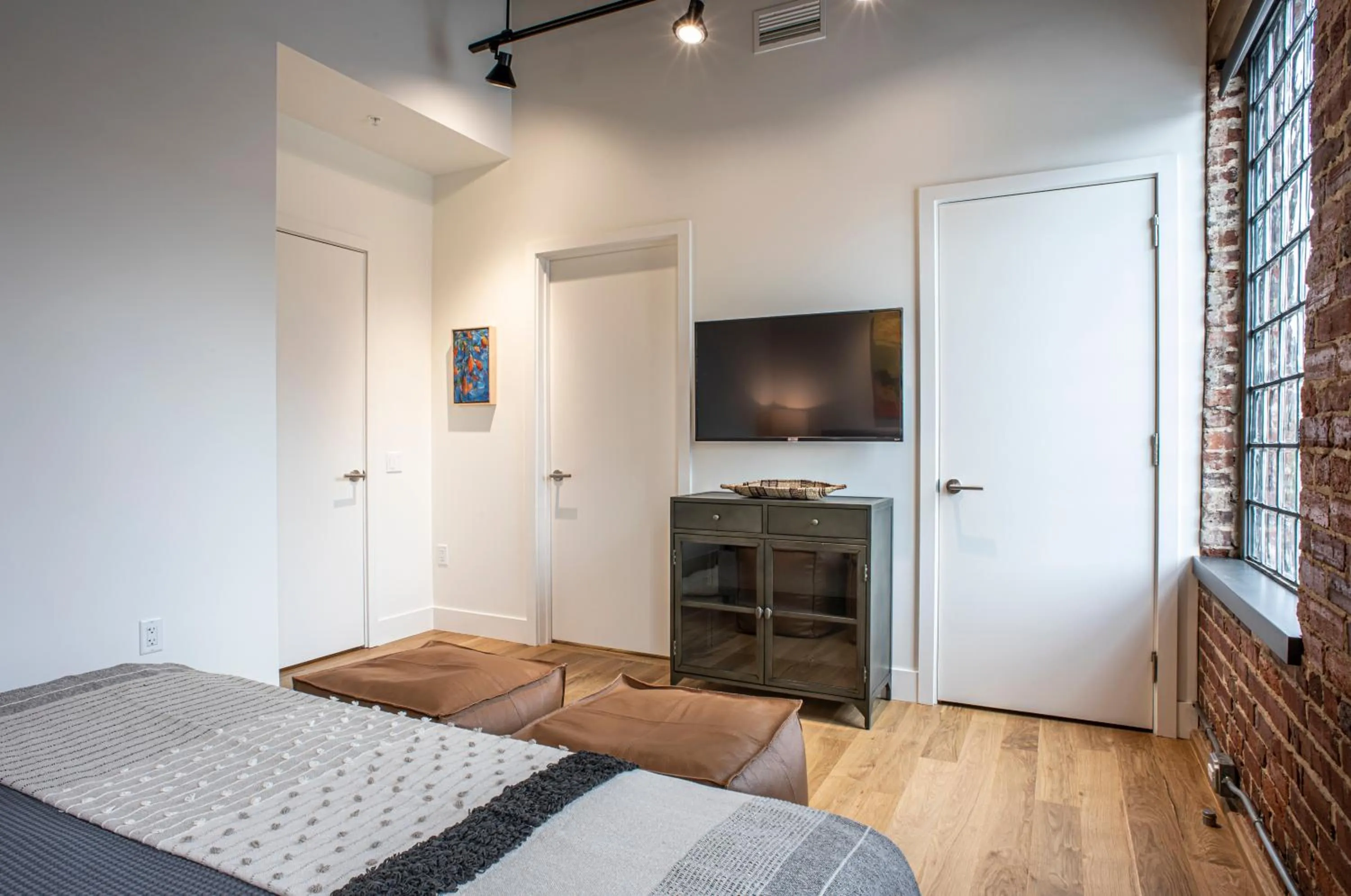 Bedroom, Bed in Elevation Lofts Hotel