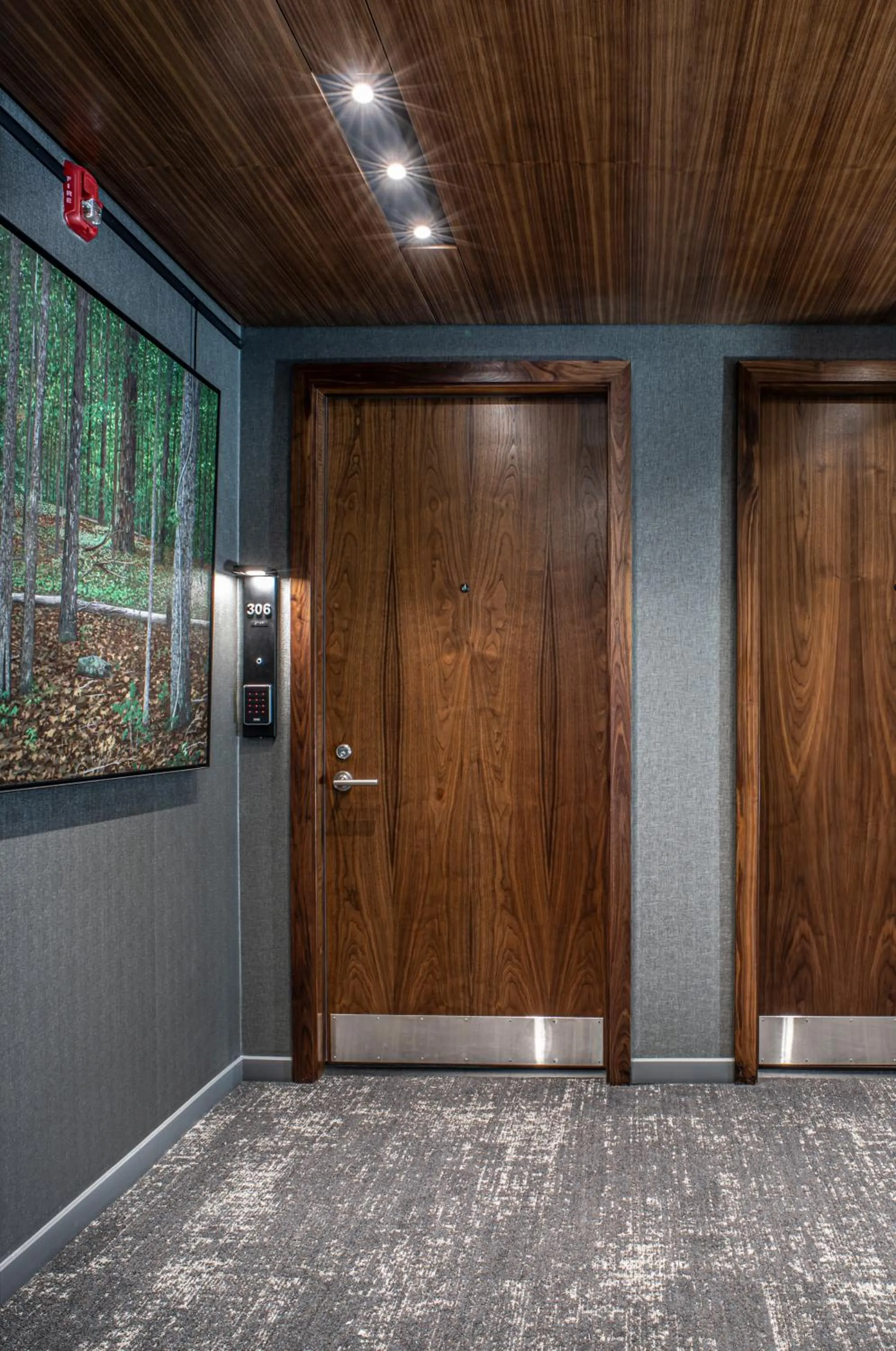 Facade/entrance in Elevation Lofts Hotel