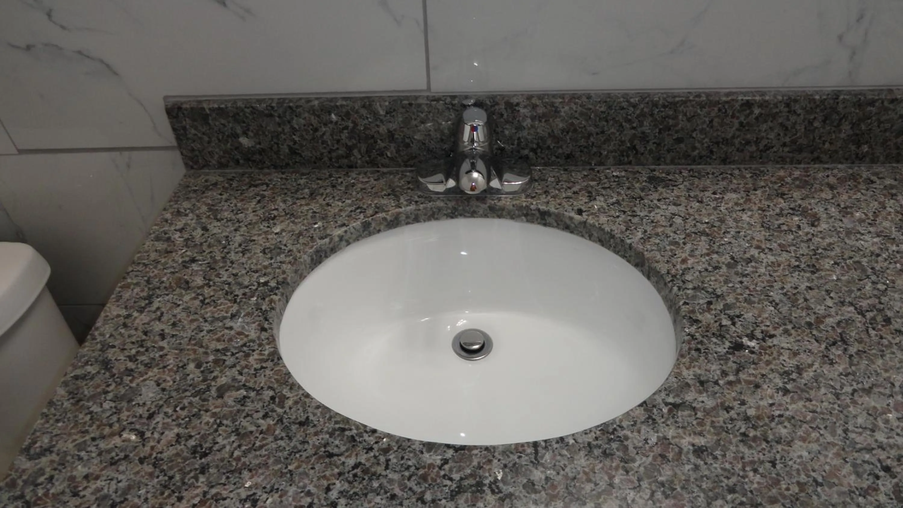 Bathroom in ECONOMY INN