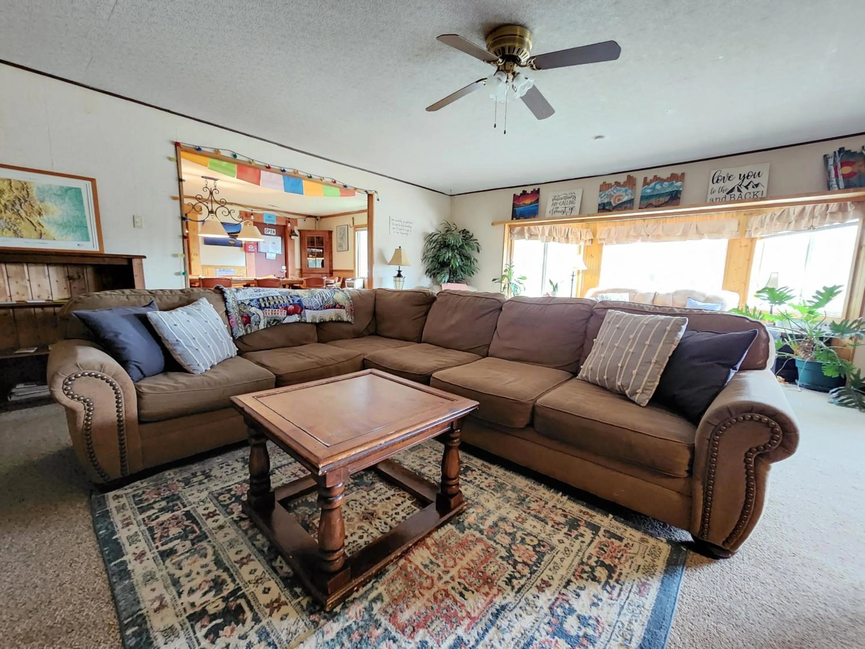 Inn the Clouds Hostel & Inn