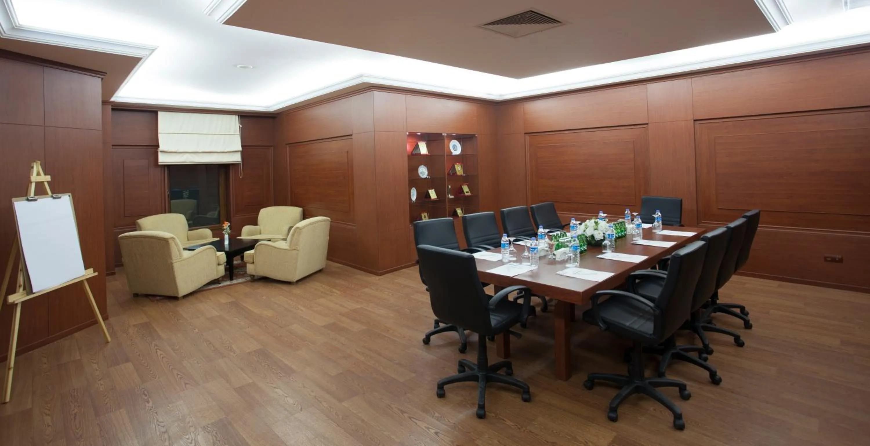 Business facilities in Palan Ski & Convention Resort Hotel