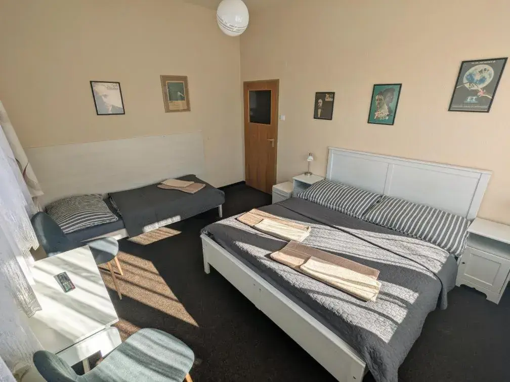 Triple Room in Hotel Alfa Triple Room in Hotel Alfa