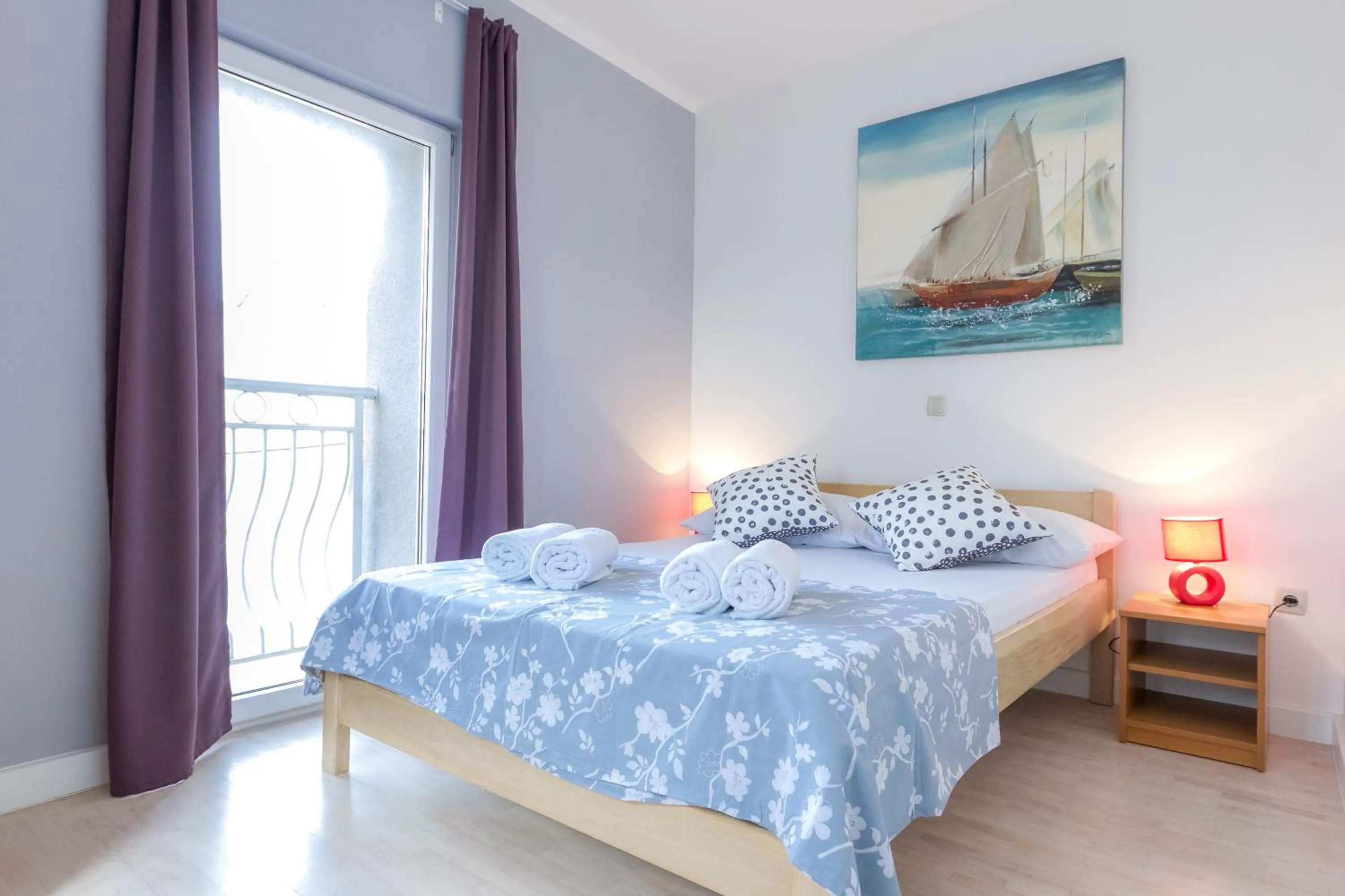 Bedroom, Bed in Apartments in city center Ventus
