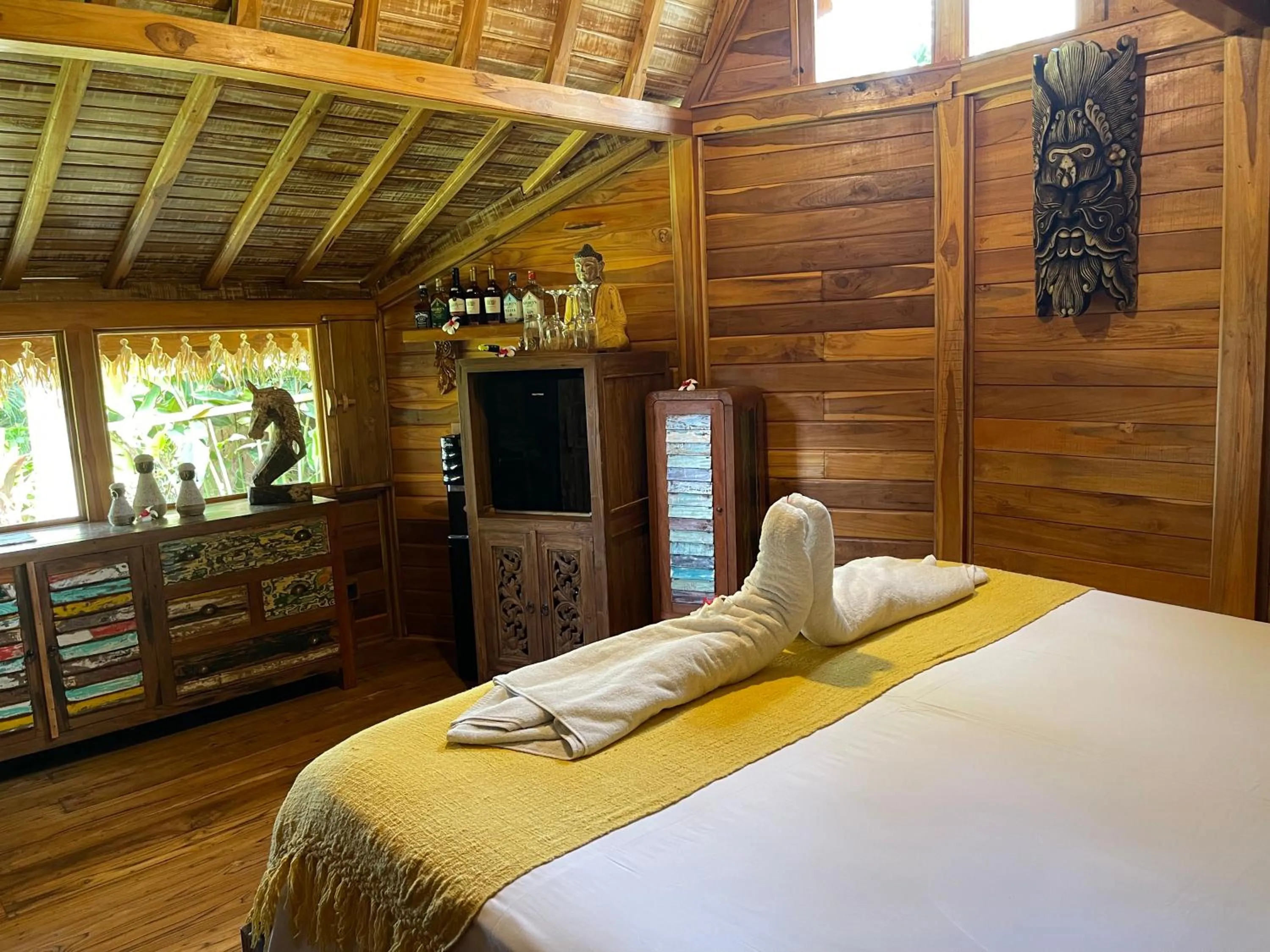 Bedroom, Bed in Louka Beach Bali