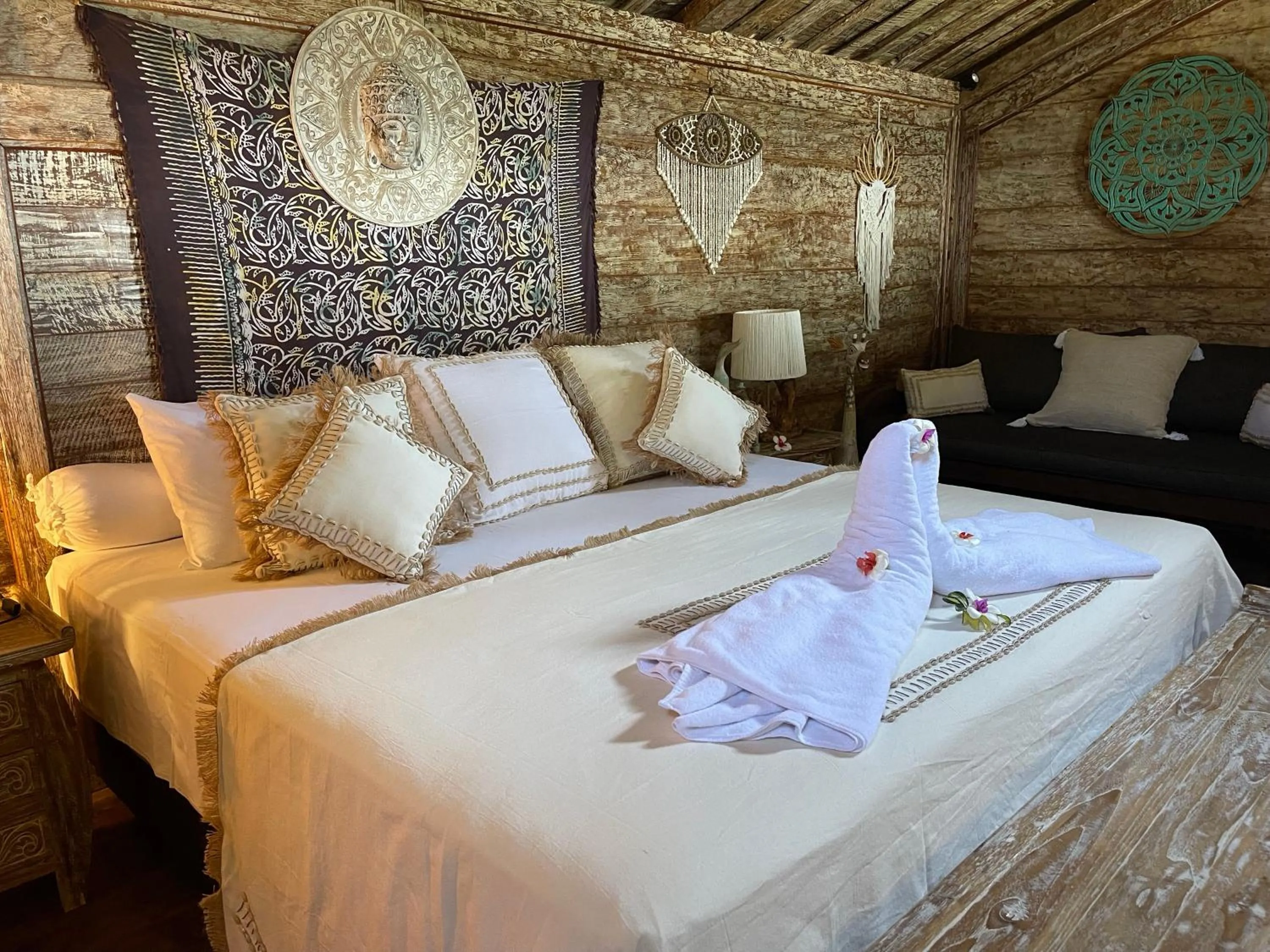 Photo of the whole room, Bed in Louka Beach Bali