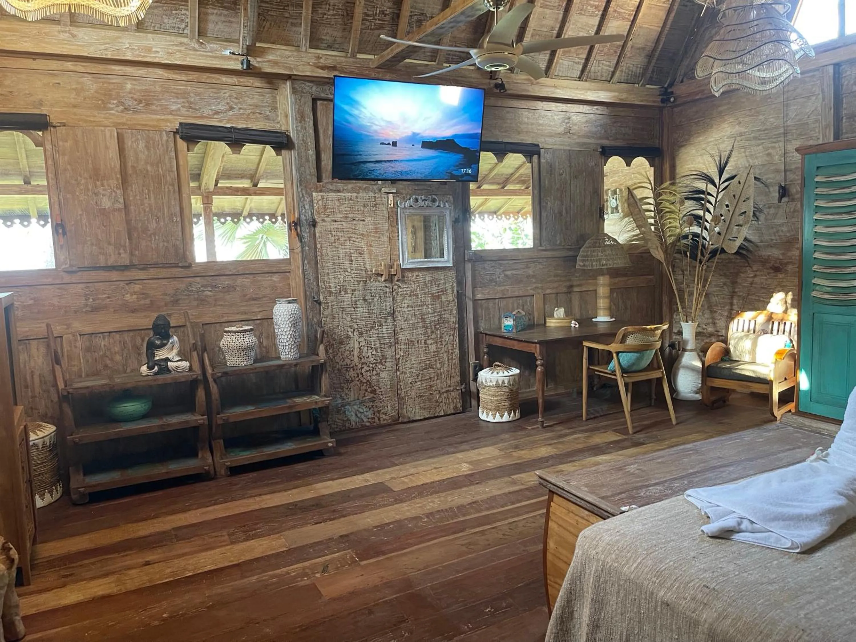 Photo of the whole room in Louka Beach Bali