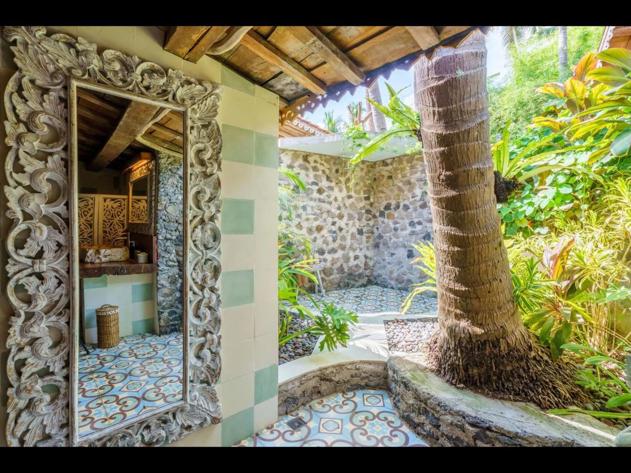 Bathroom in Louka Beach Bali