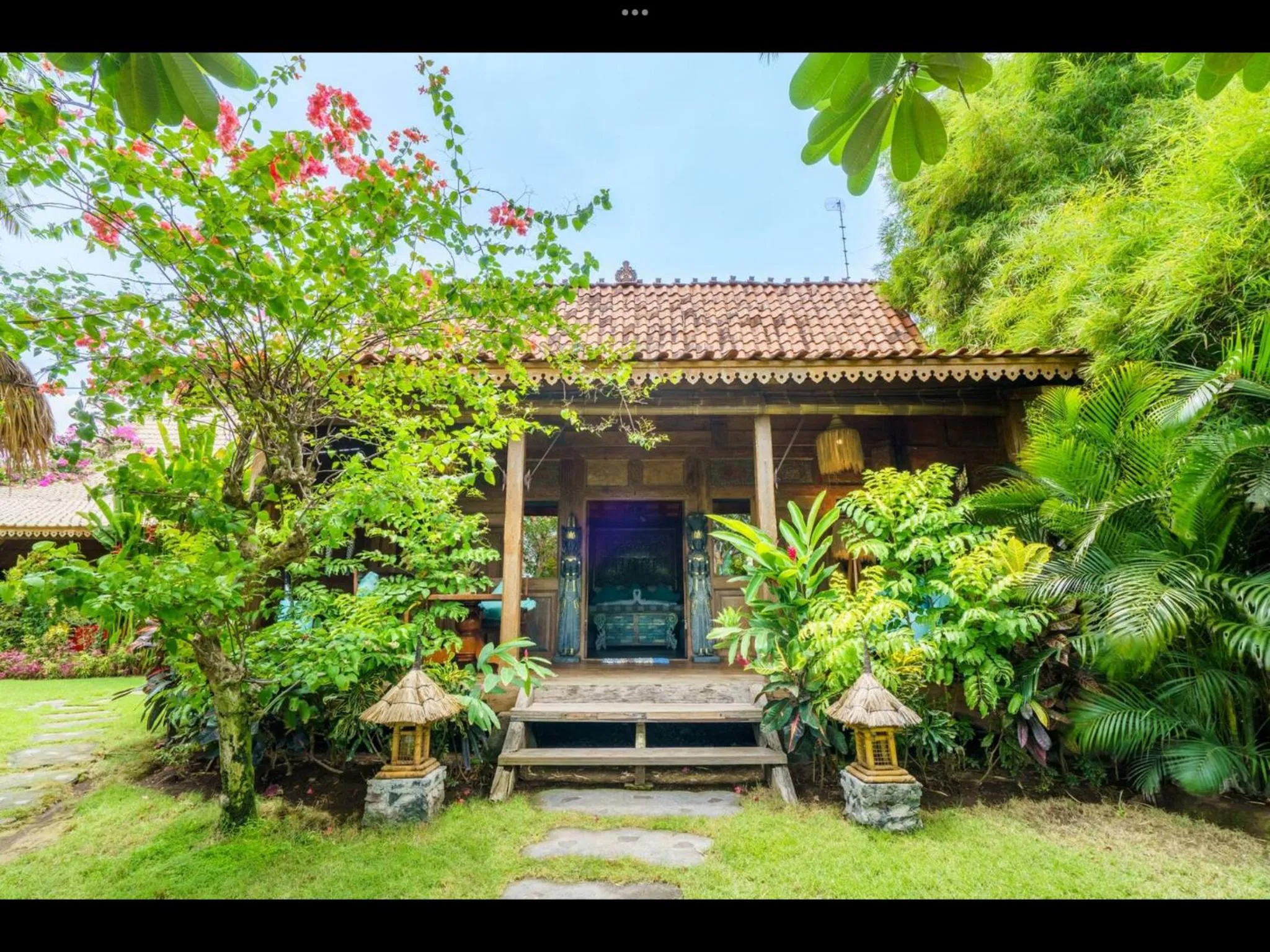 Bedroom in Louka Beach Bali