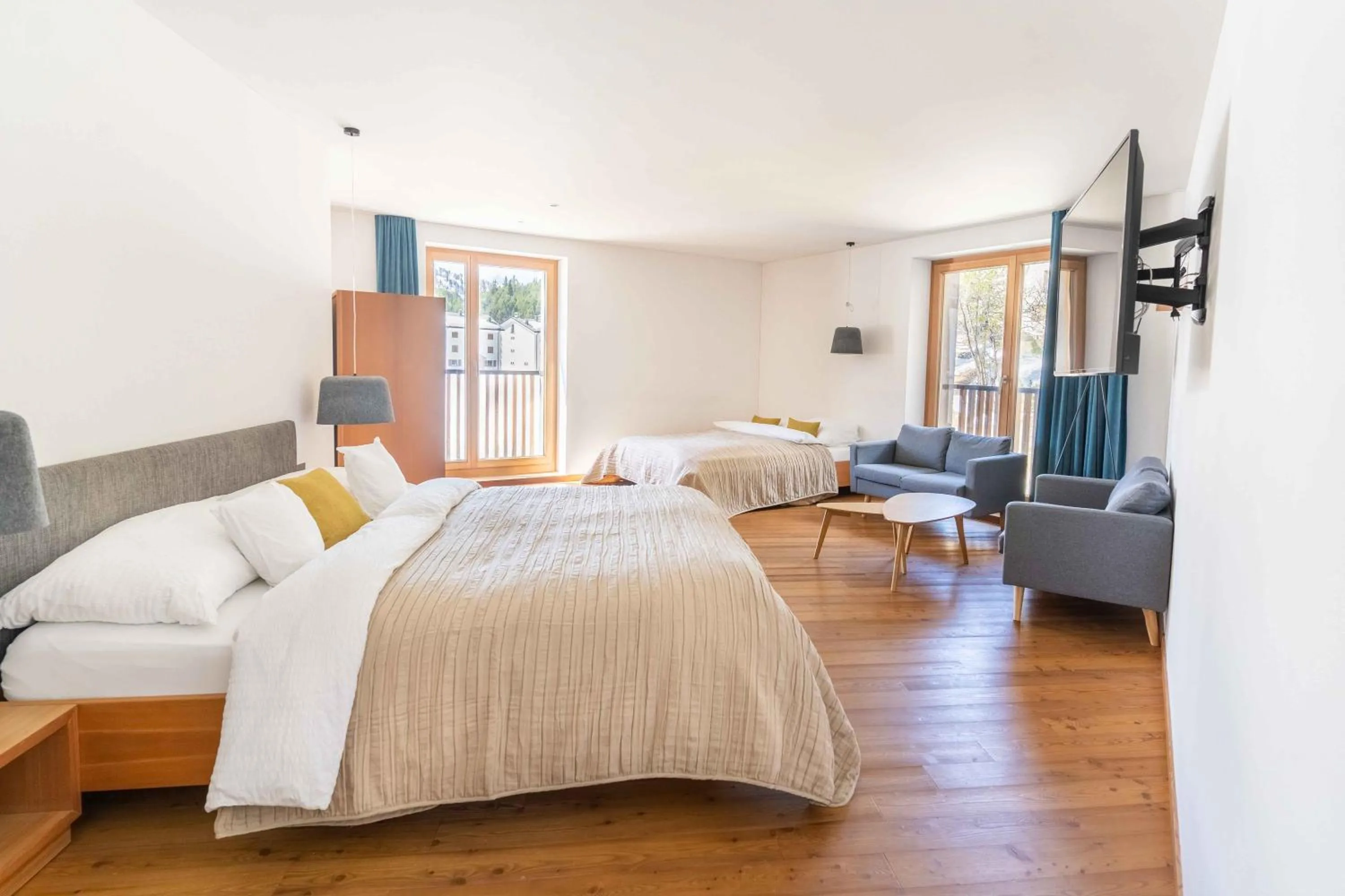 Bedroom, Bed in Longhin Maloja B&B