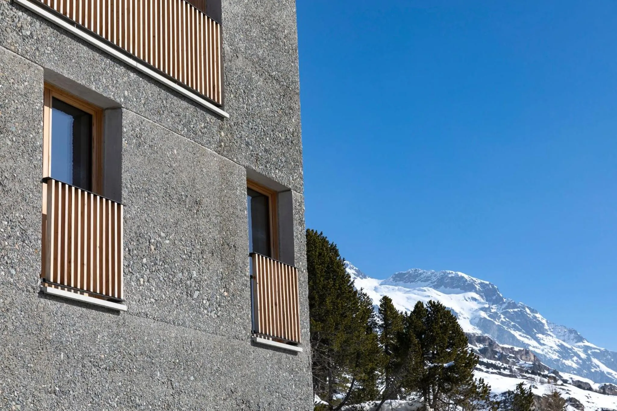 Property building in Longhin Maloja B&B