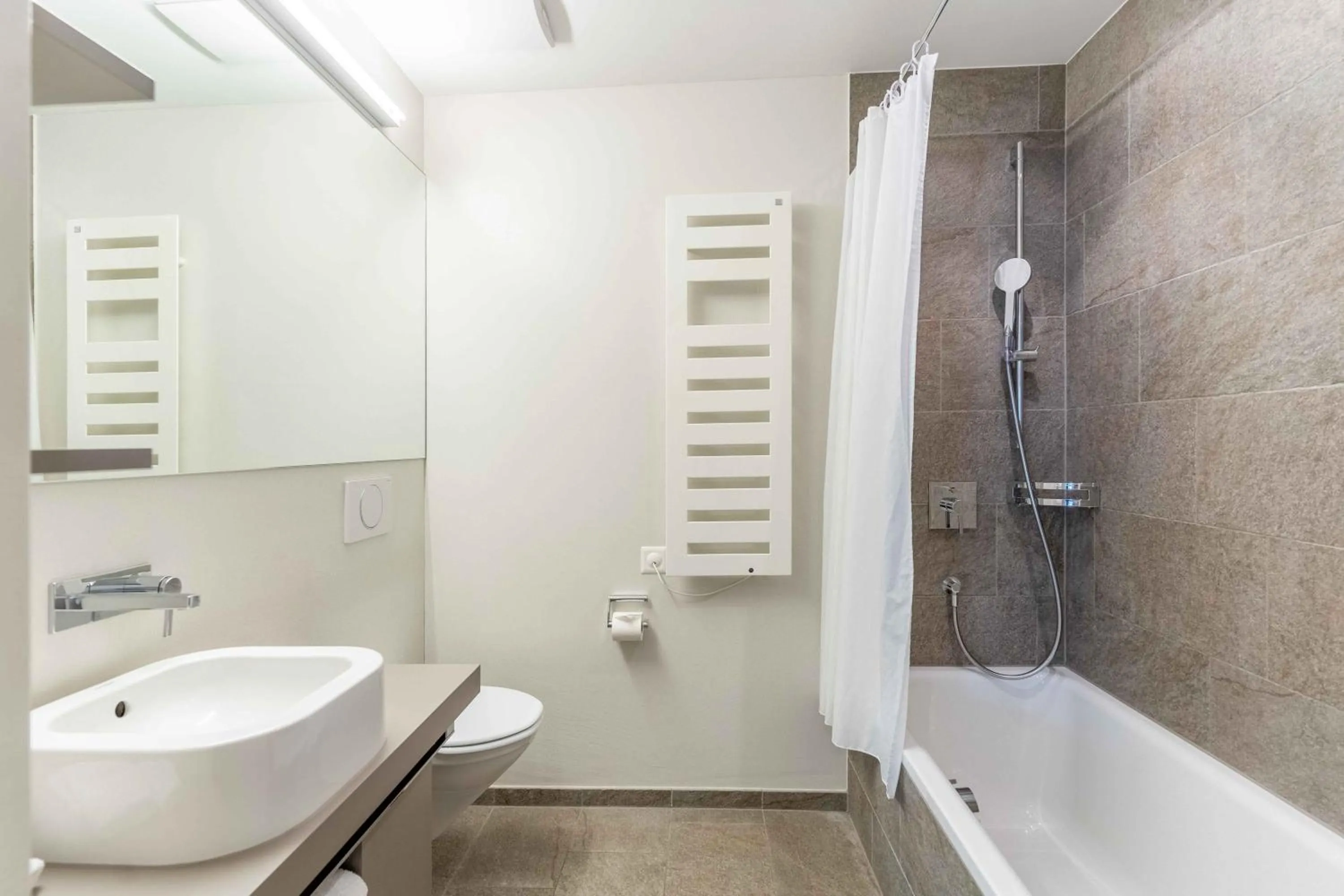 Bathroom in Longhin Maloja B&B