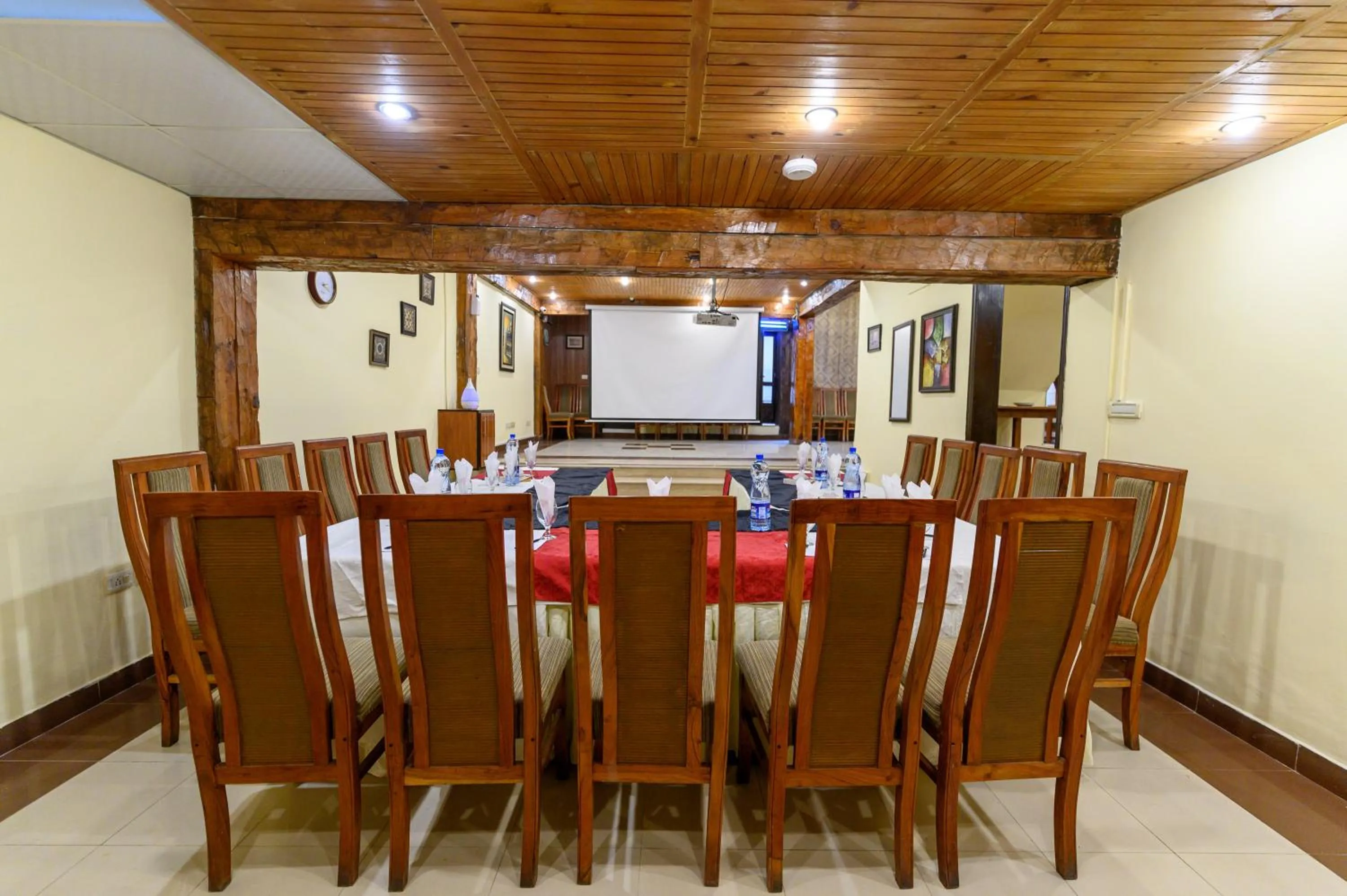 Meeting/conference room in Hotel One Bhurban