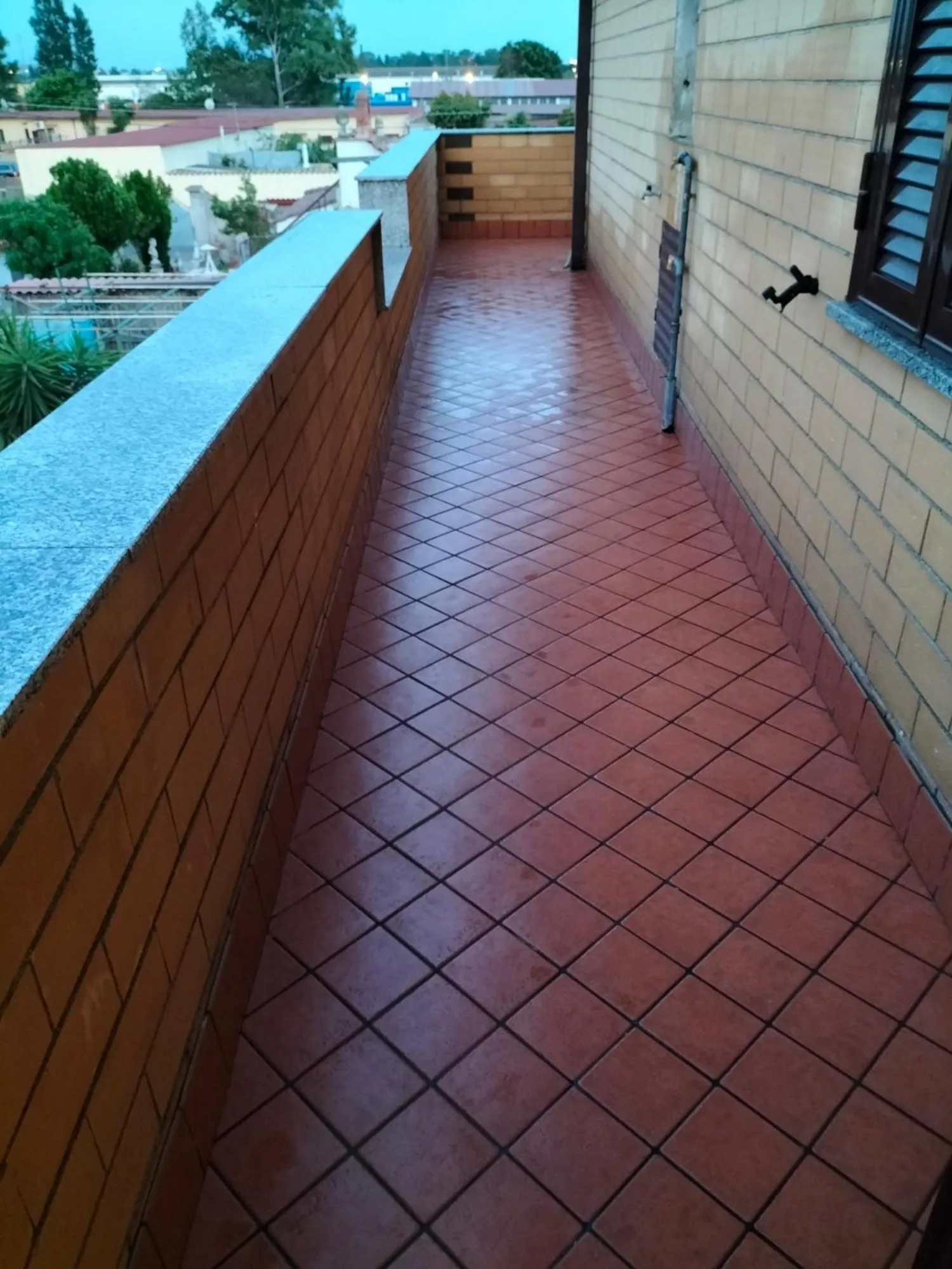 Balcony/Terrace in THE HOUSE FIERA di ROMA AEROPORTO FIUMICINO