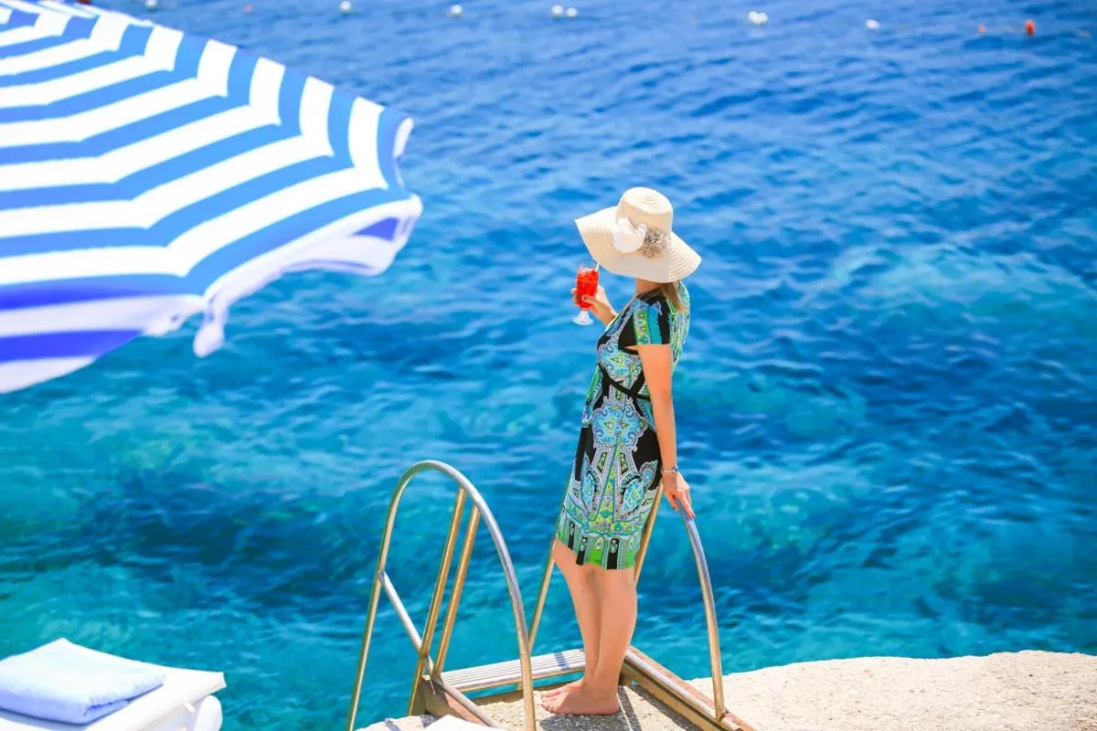 Beach in Diva Residence Allsuite Hotel