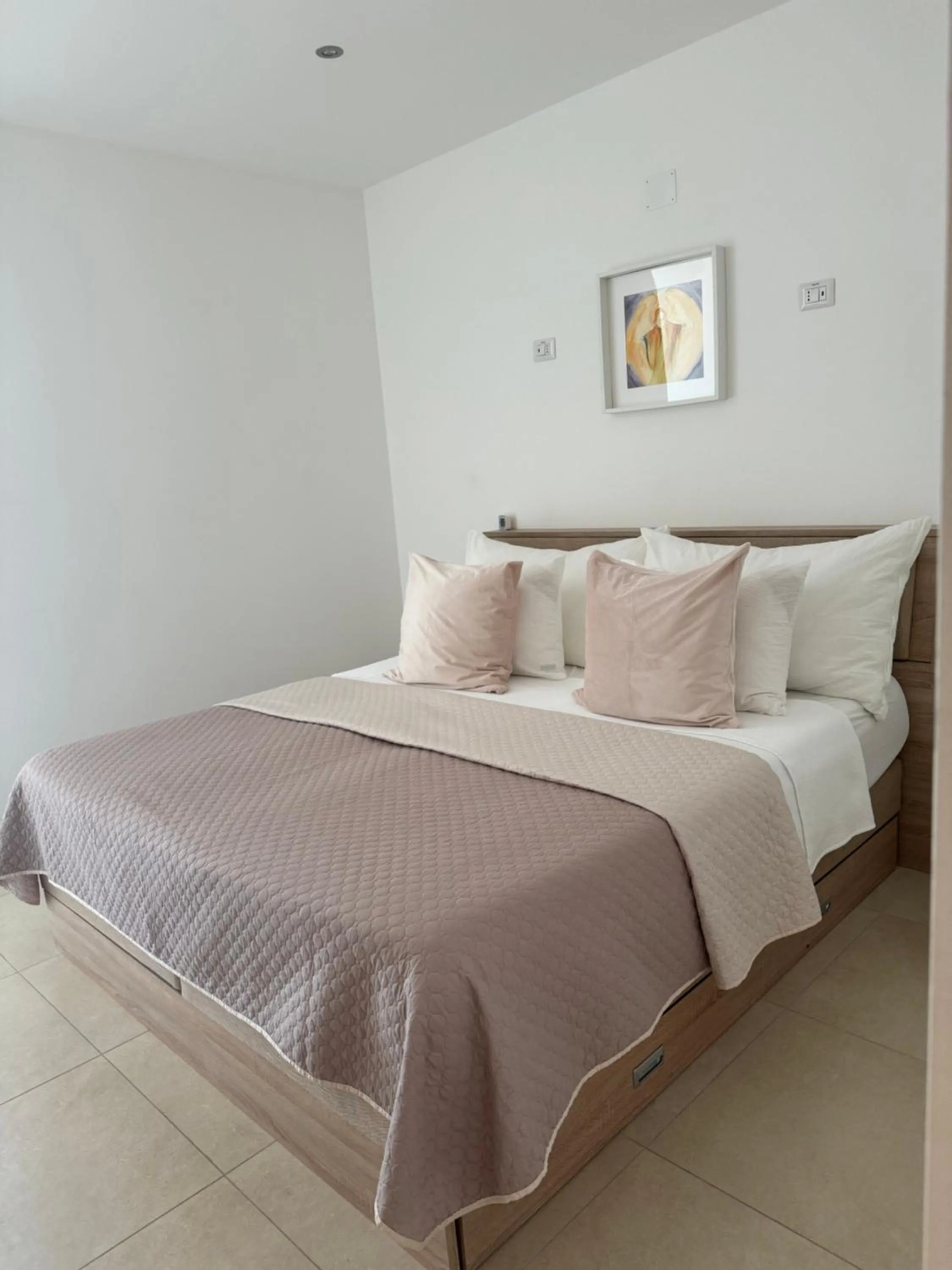 Bedroom, Bed in Bellavista