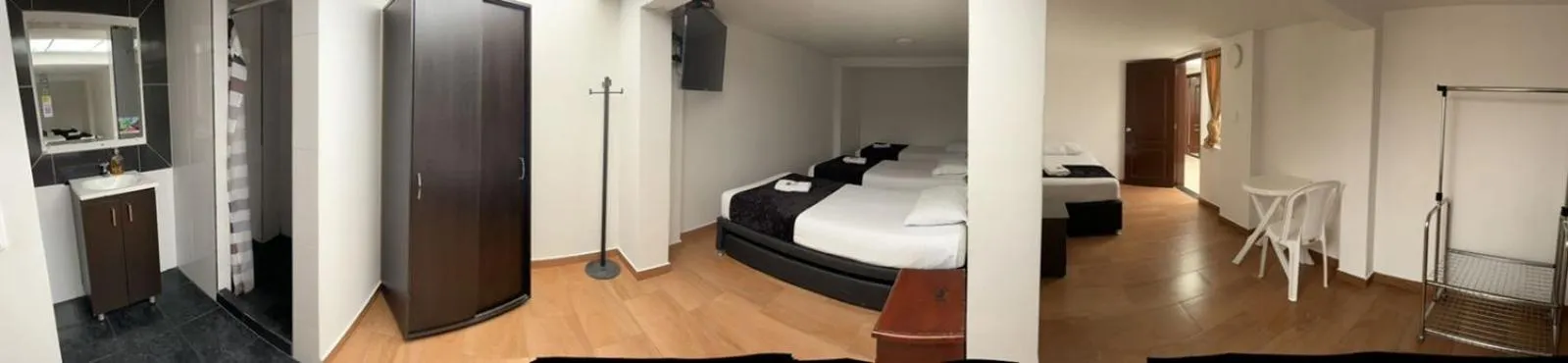 Bed in HOTEL EMBASSY STAR