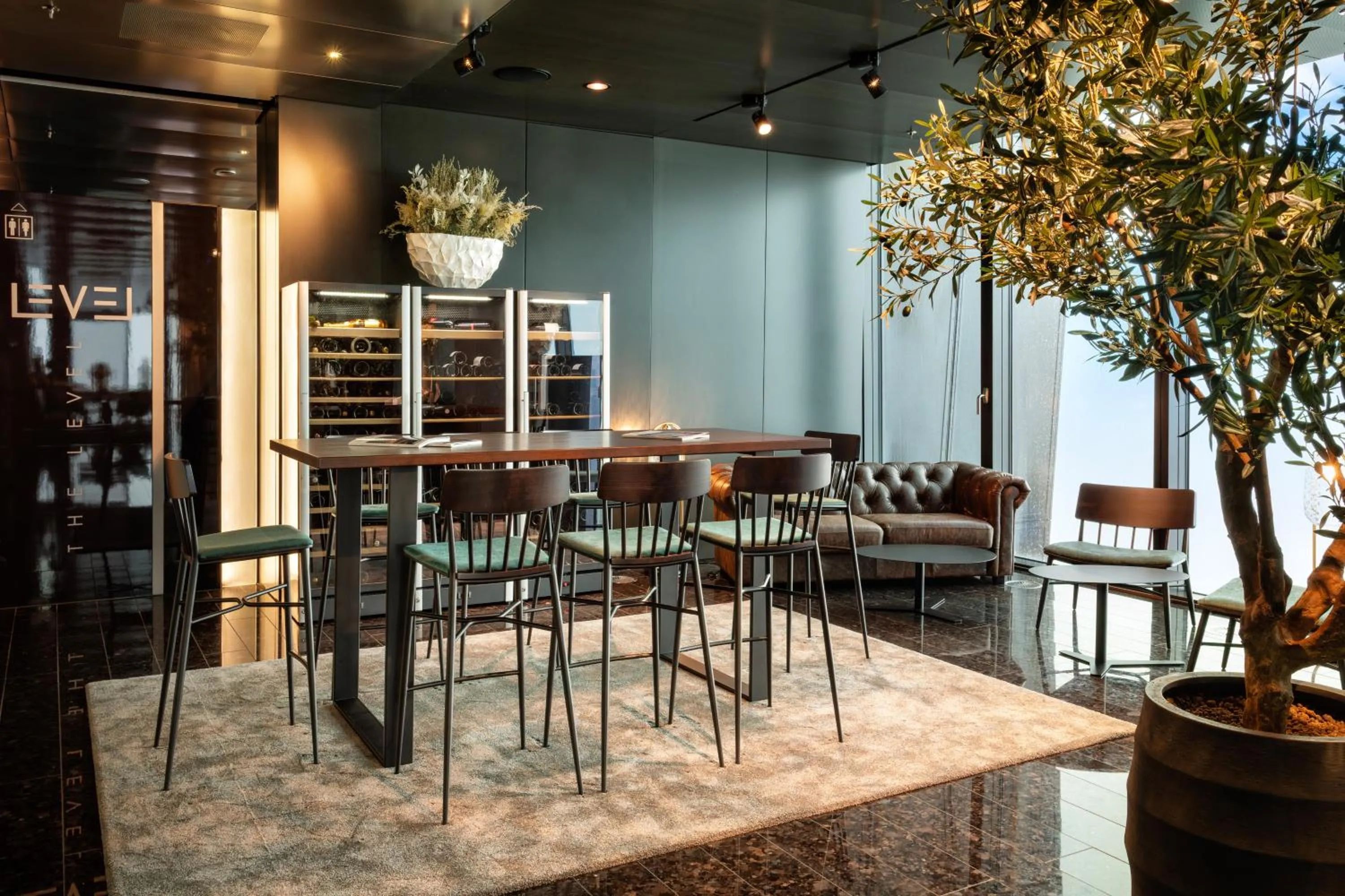 Restaurant/places to eat in Melia Vienna