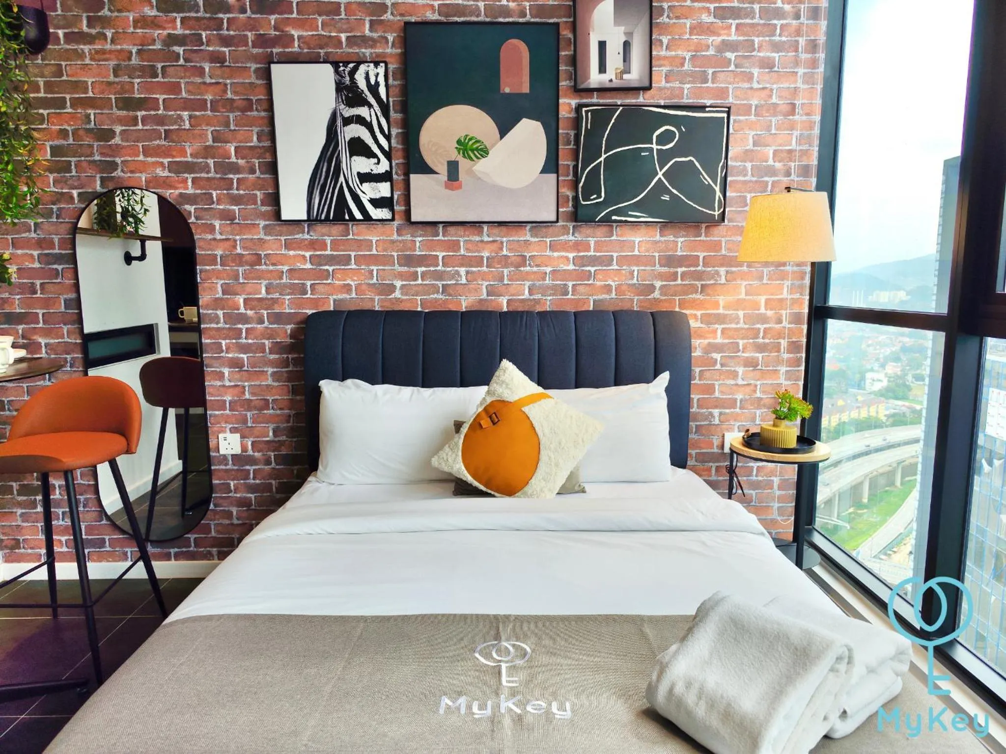 Bedroom, Bed in Scarletz Suites KLCC by MyKey