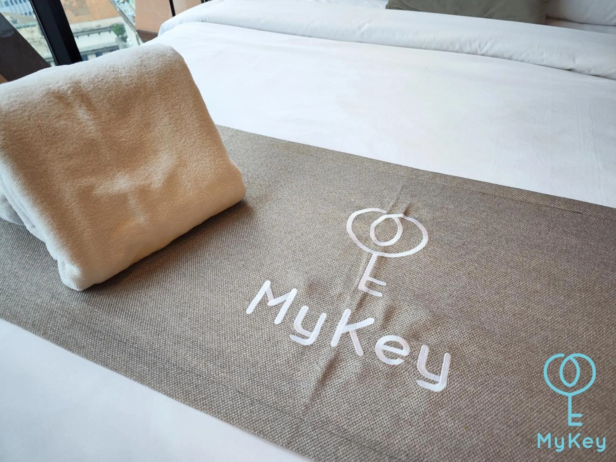 Bedroom in Scarletz Suites KLCC by MyKey