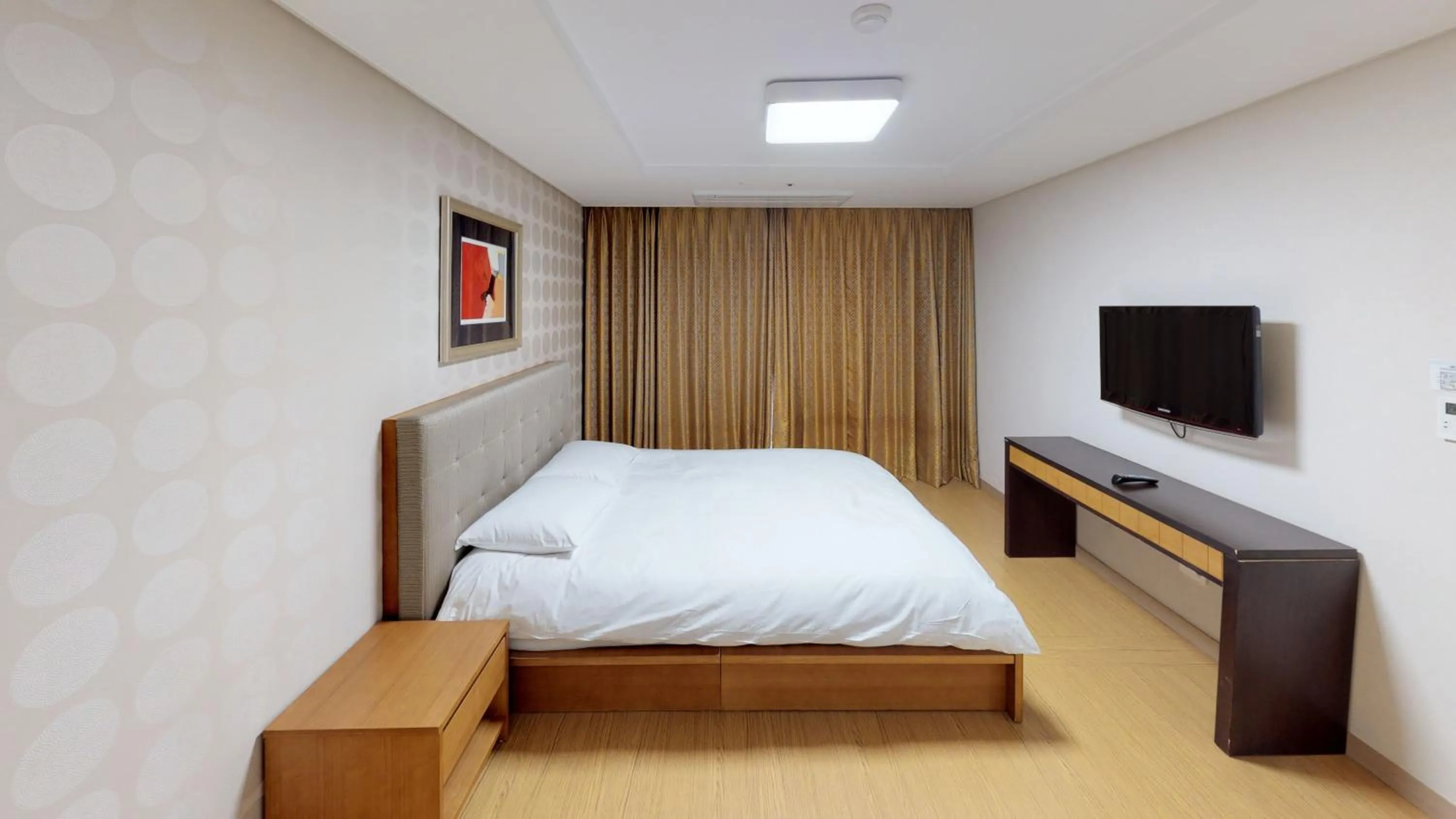 Bed in High1 Condominium