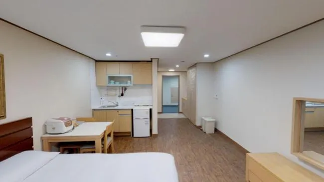 Bed in High1 Condominium