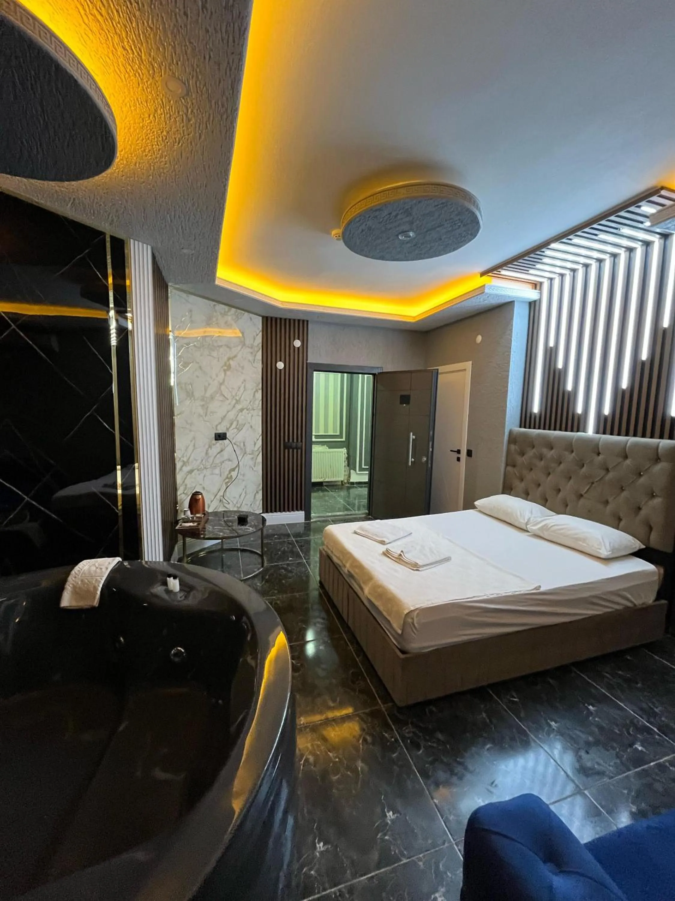 Vip Suit Otel
