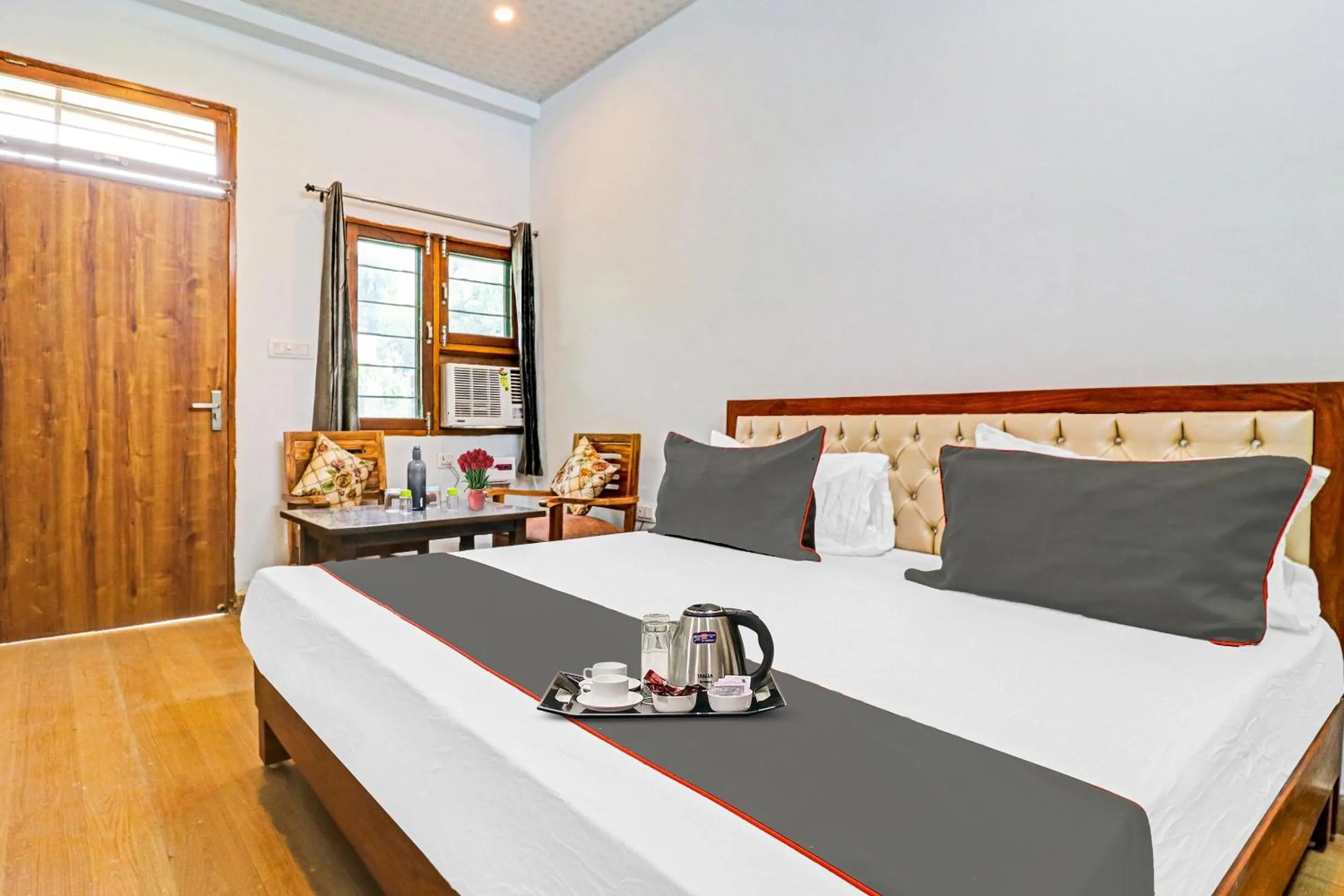 Bedroom in Collection O Studioz Om River Resort