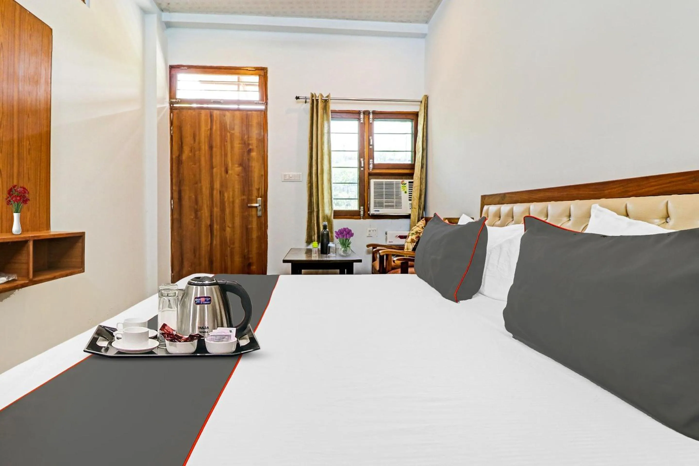 Bedroom in Collection O Studioz Om River Resort