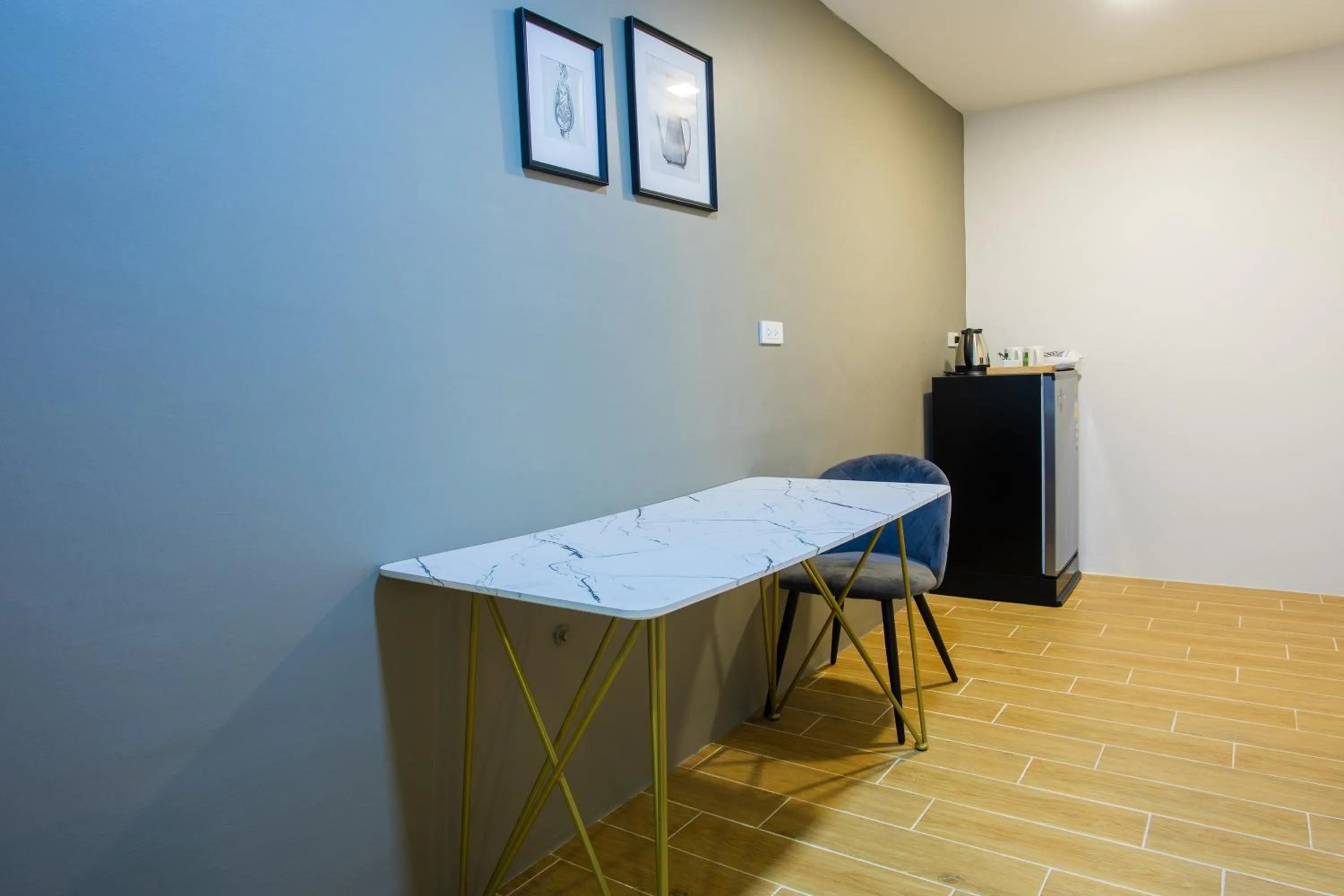 Other in Zayn Express & Suites