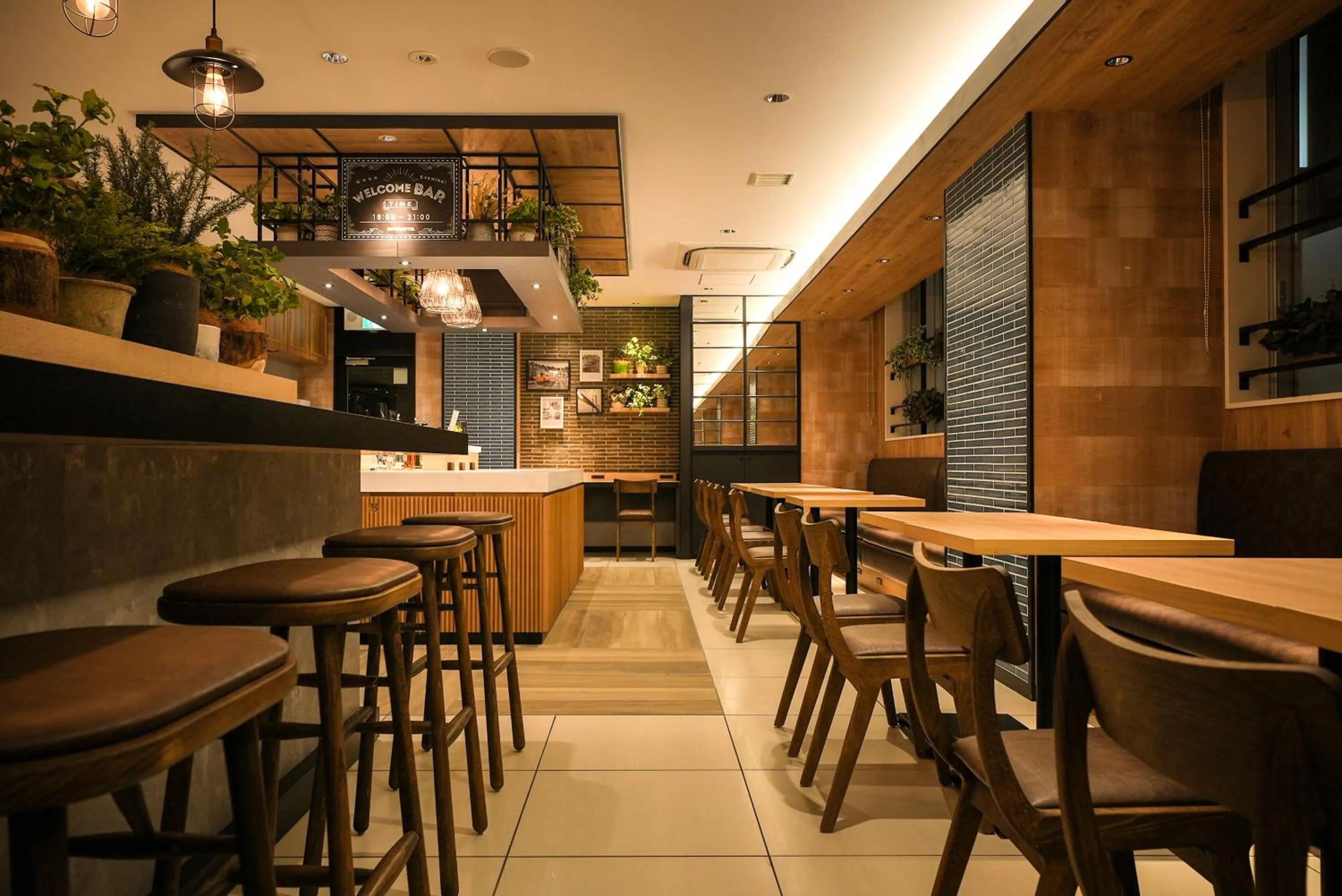 Seating area in Super Hotel Shikoku-chuo