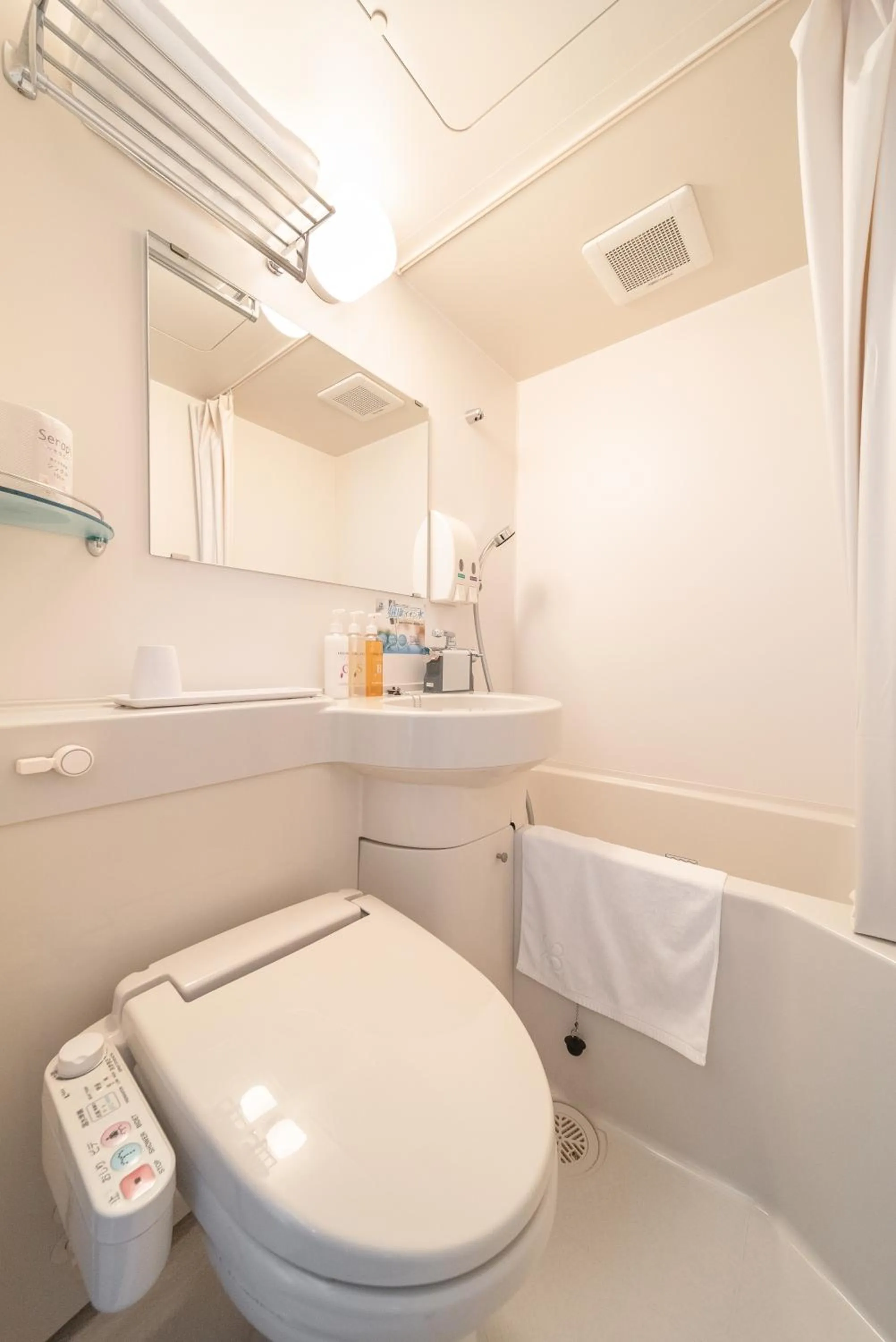 Toilet in Super Hotel Shikoku-chuo