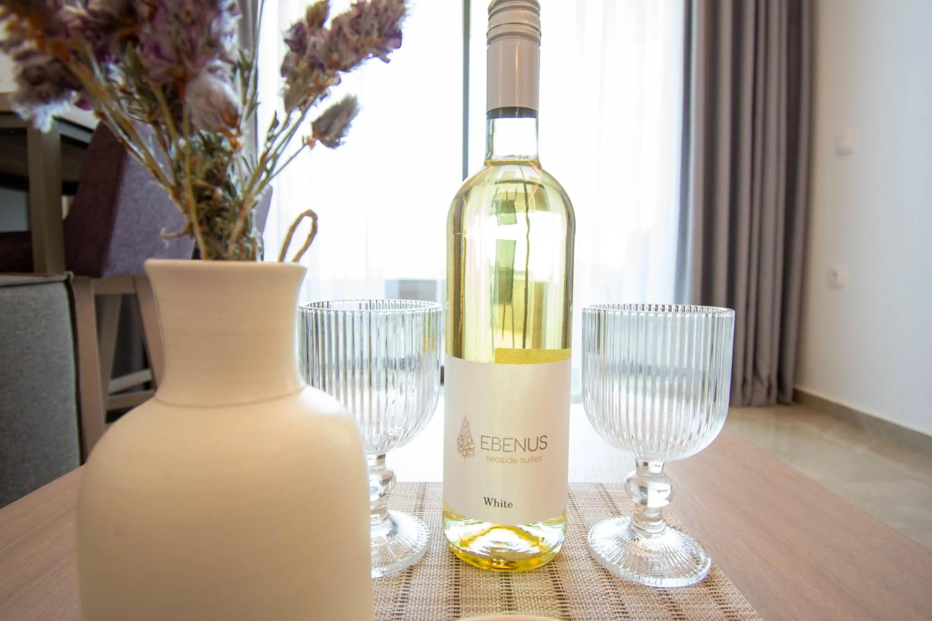 Food in Ebenus Suites "Adults Only" by Checkin