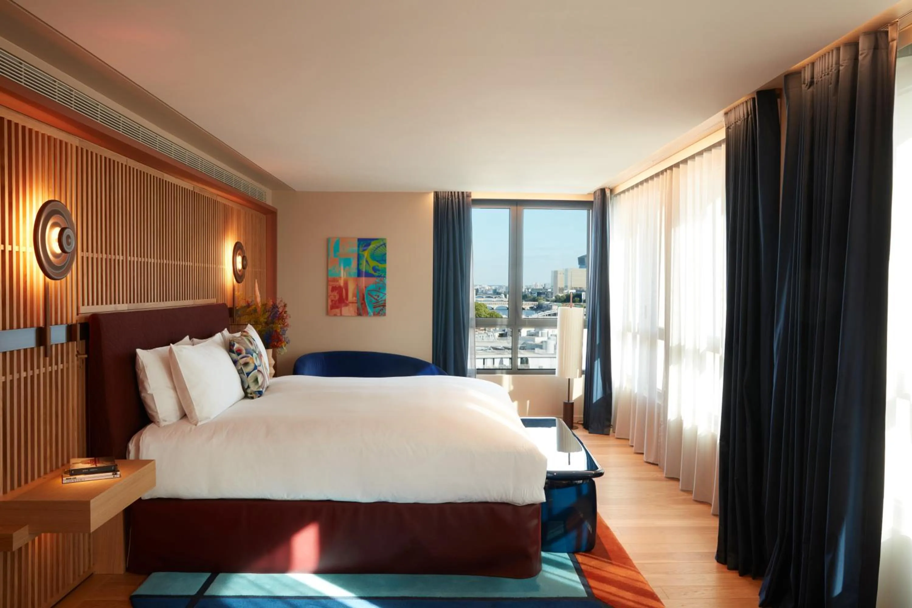 Bedroom, Bed in SO/ Paris Hotel