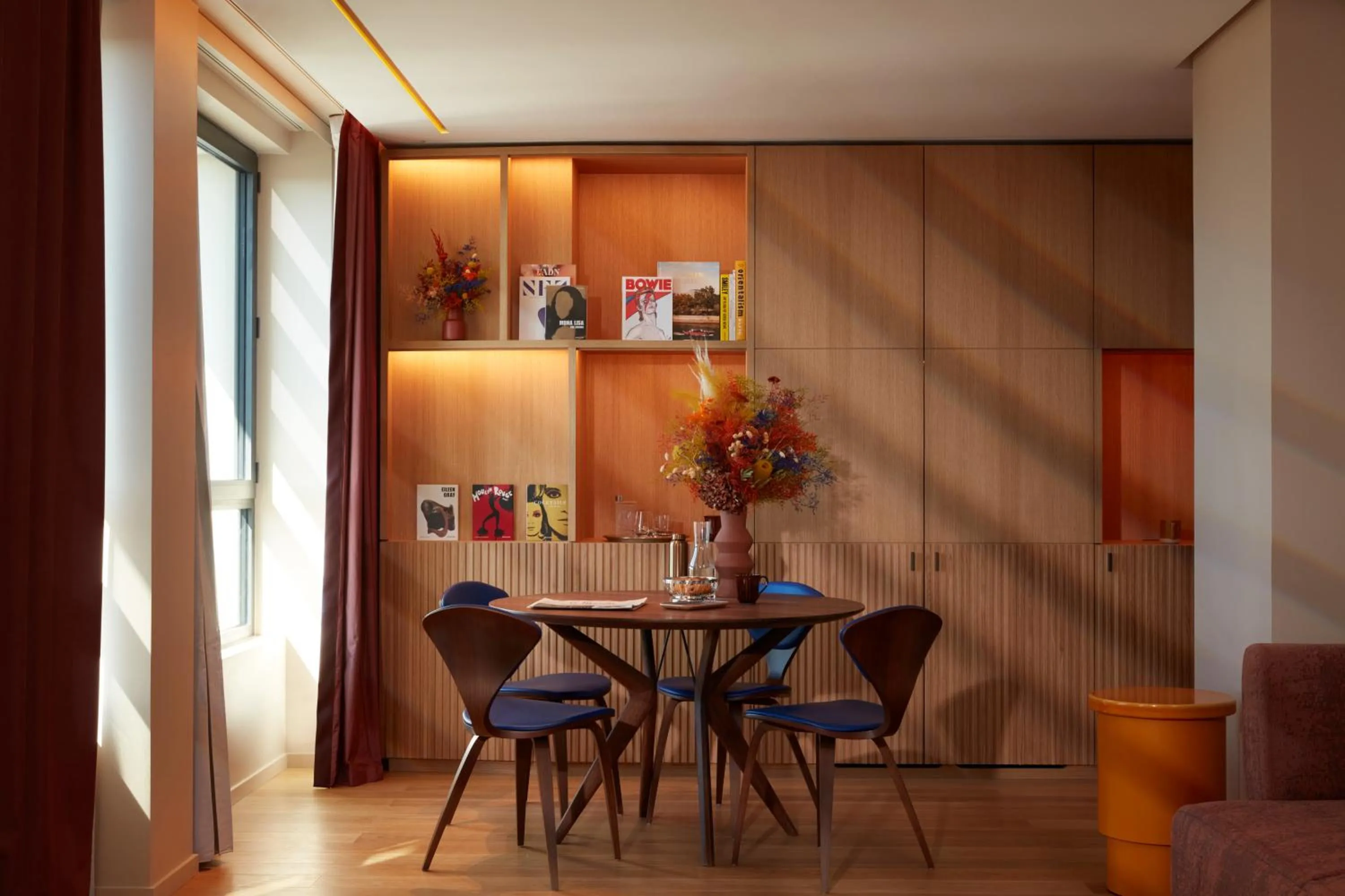 Dining area in SO/ Paris Hotel