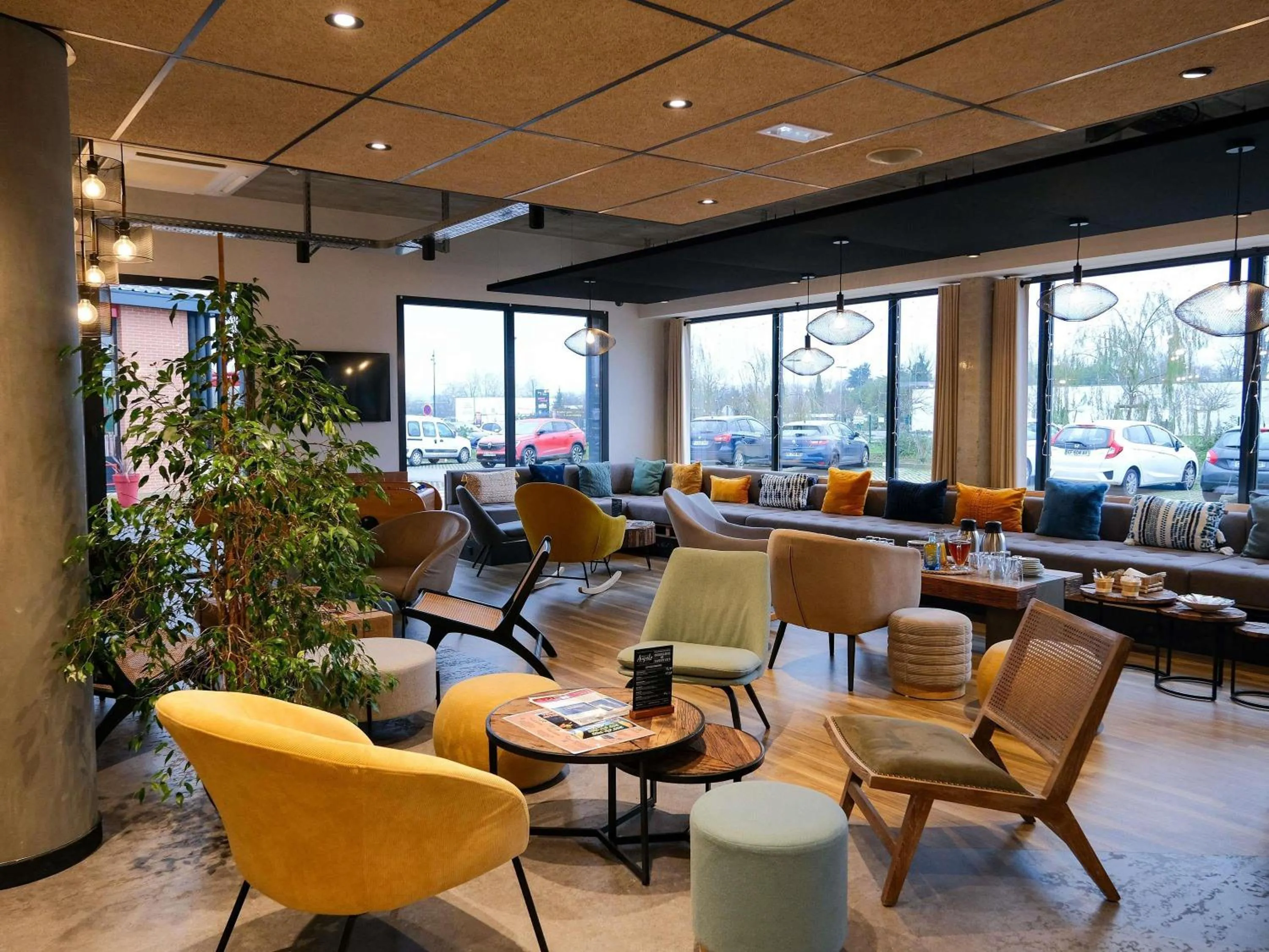 Meeting/conference room in Greet Hôtel Orthez Bearn