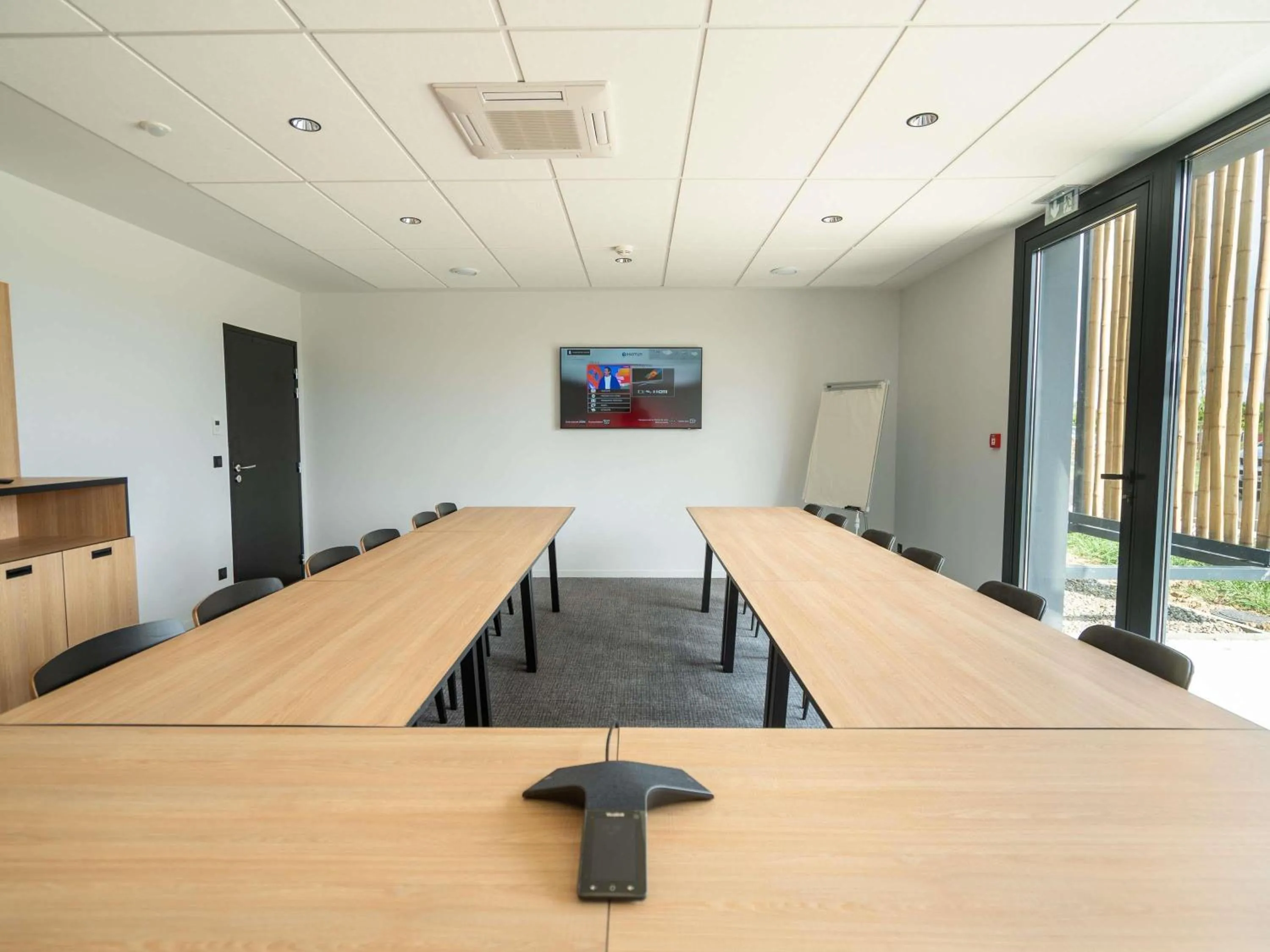 Meeting/conference room in Greet Hôtel Orthez Bearn